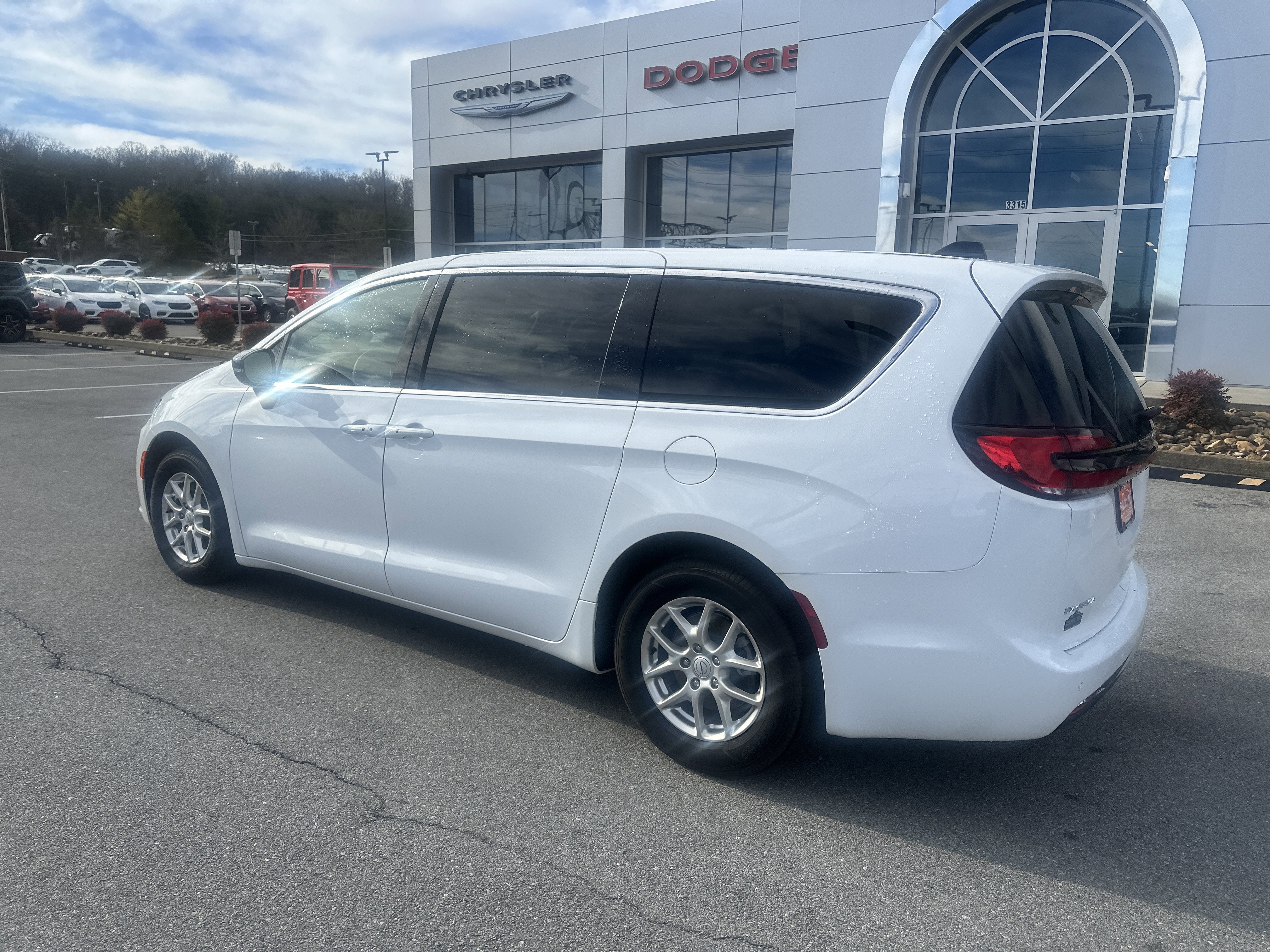 2025 Chrysler Pacifica PACIFICA SELECT