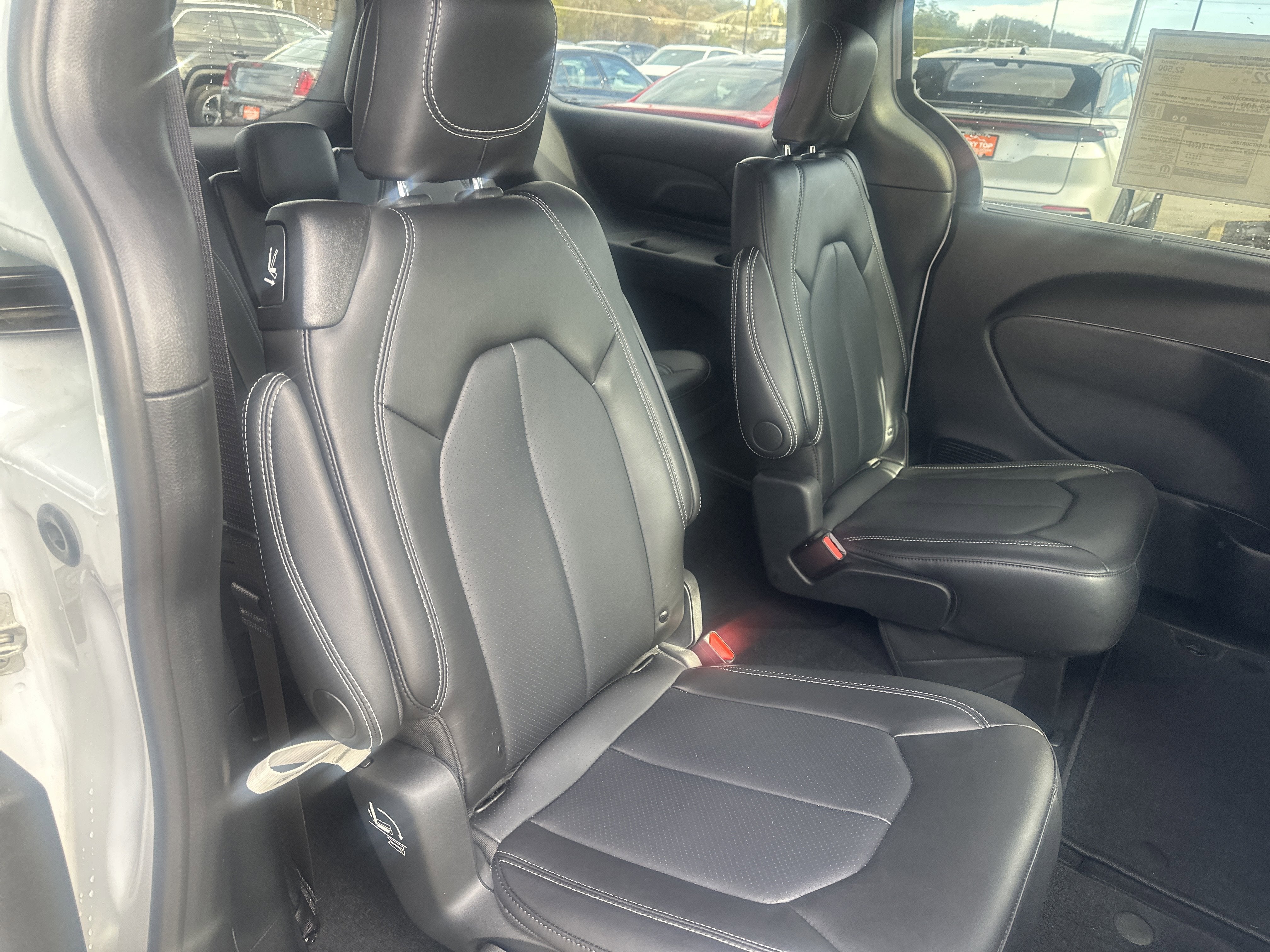 2025 Chrysler Pacifica PACIFICA SELECT