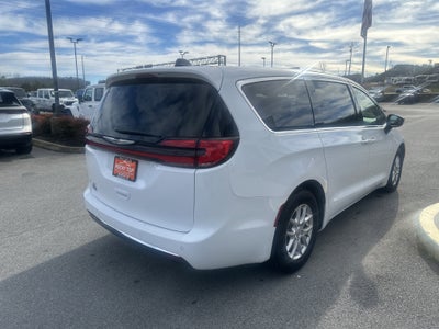 2025 Chrysler Pacifica PACIFICA SELECT
