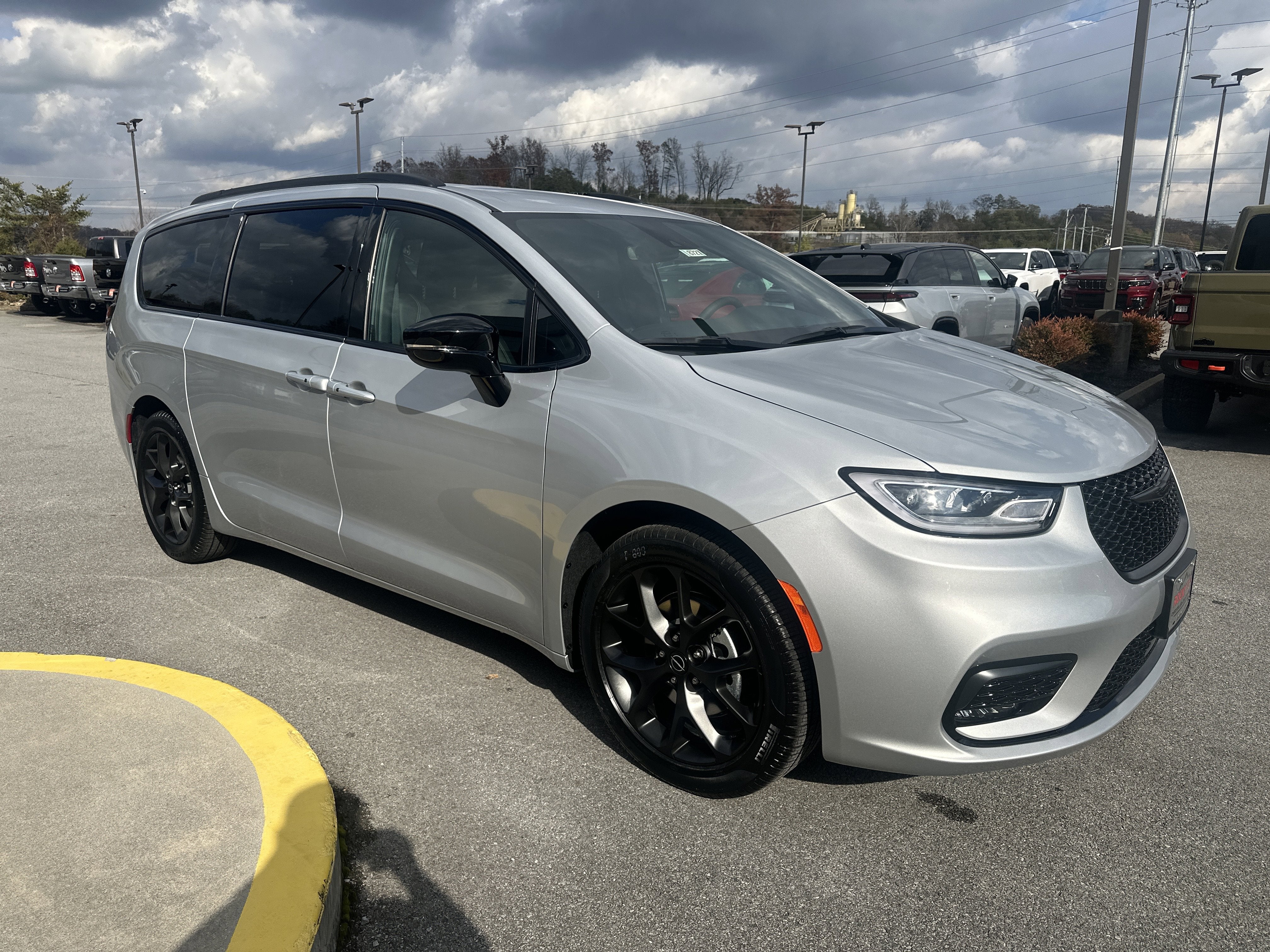 2026 Chrysler Pacifica PACIFICA SELECT
