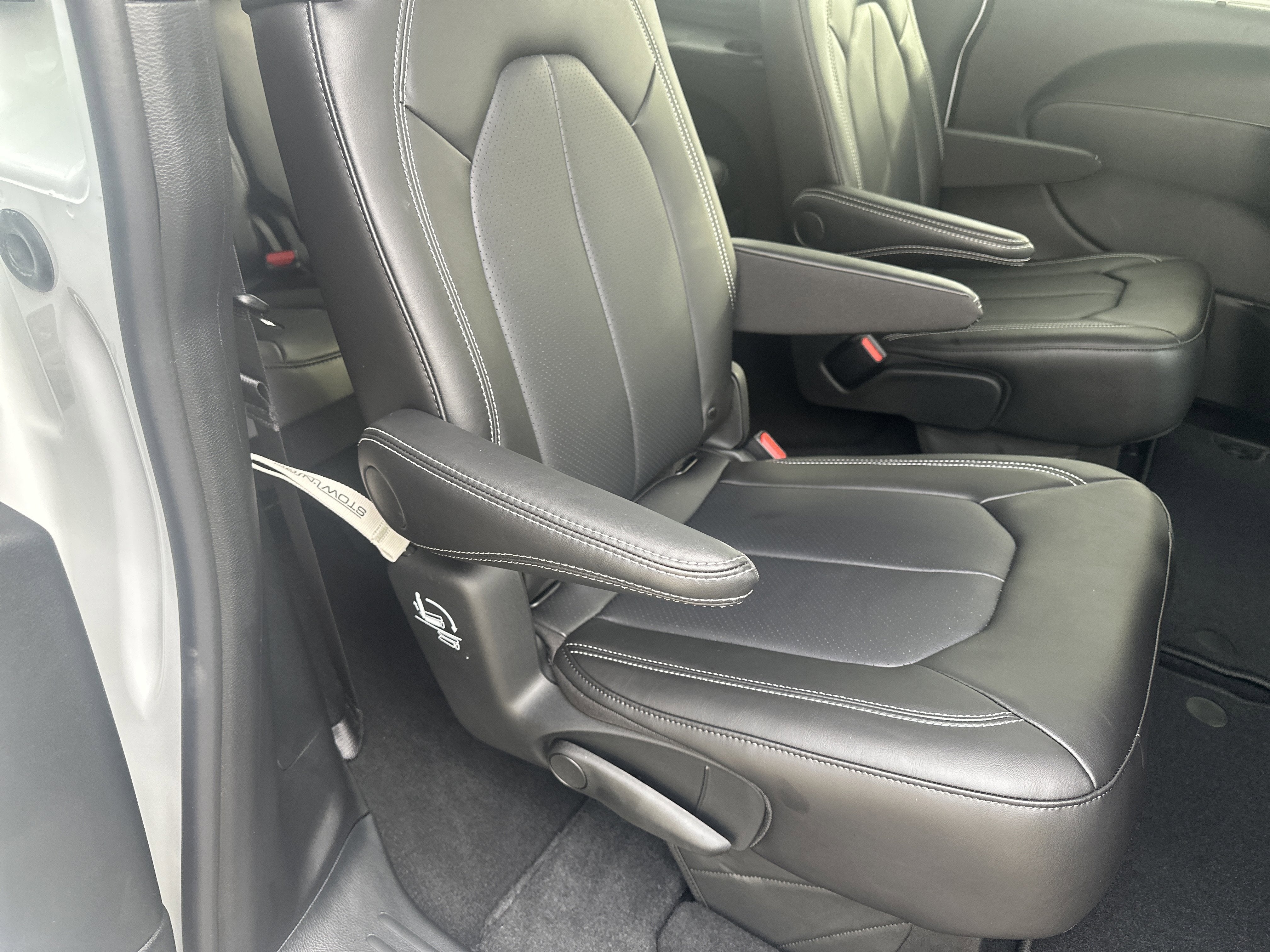 2026 Chrysler Pacifica PACIFICA SELECT