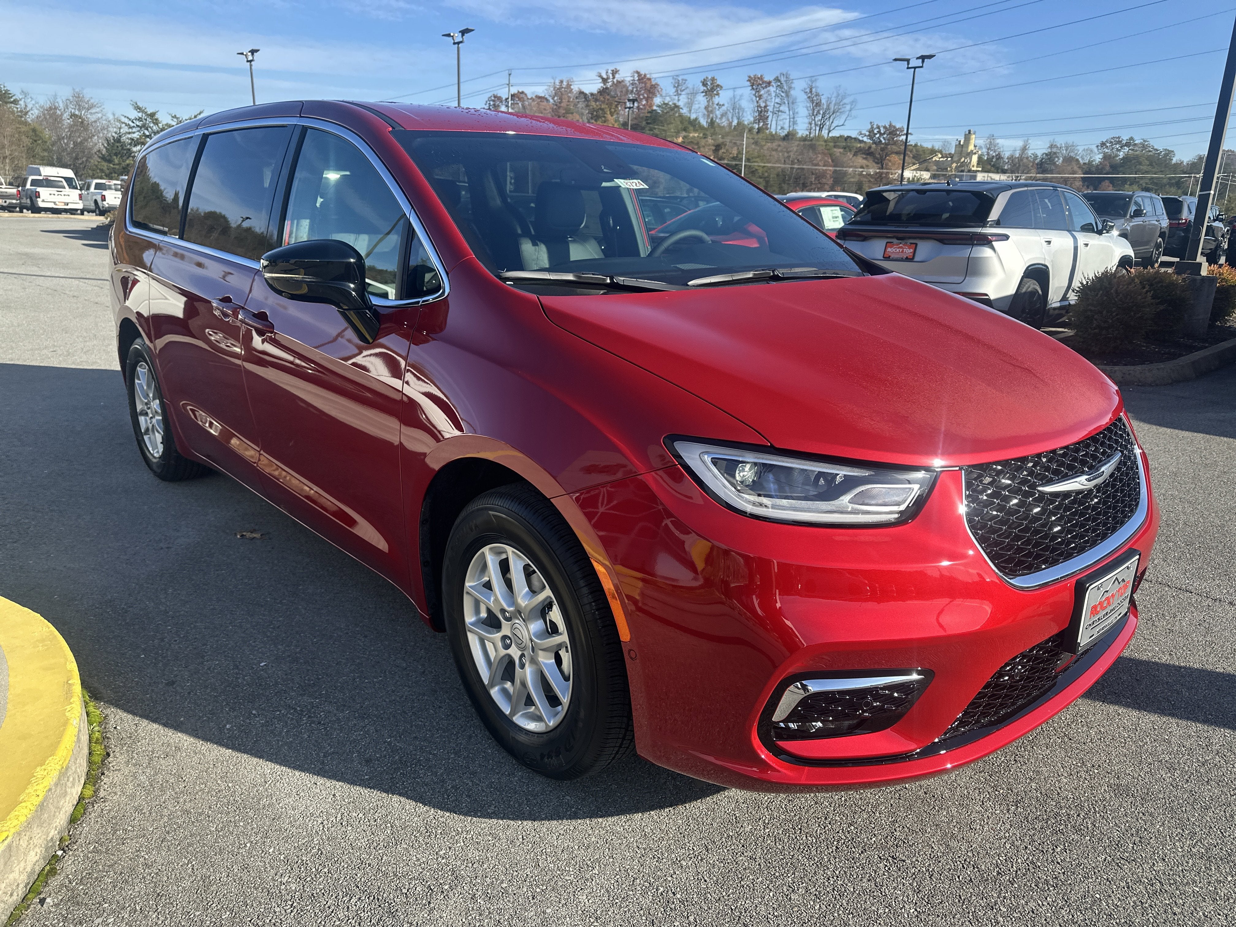 2026 Chrysler Pacifica PACIFICA SELECT
