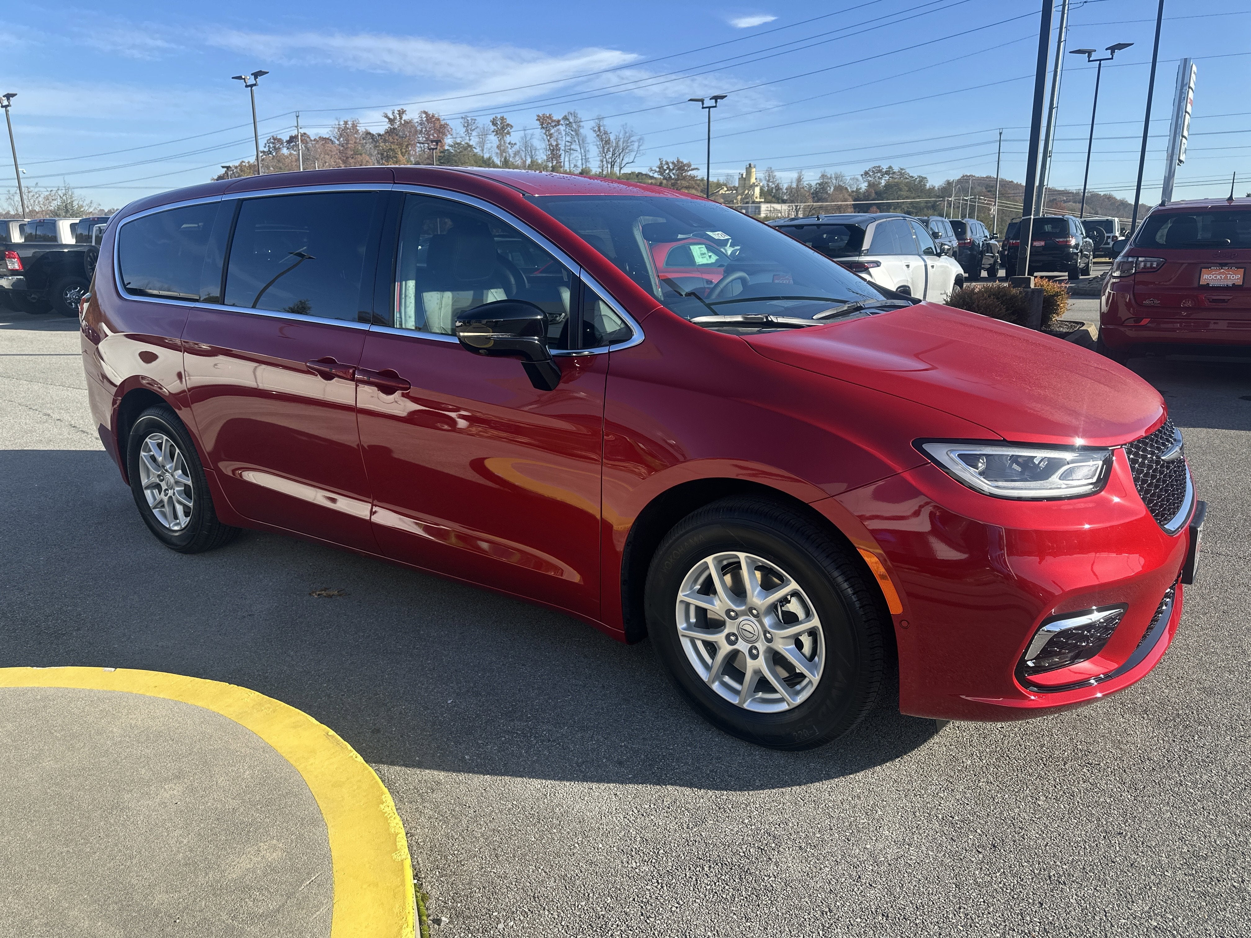 2026 Chrysler Pacifica PACIFICA SELECT