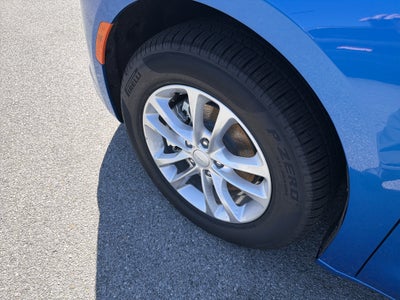 2027 Chrysler Pacifica PACIFICA SELECT