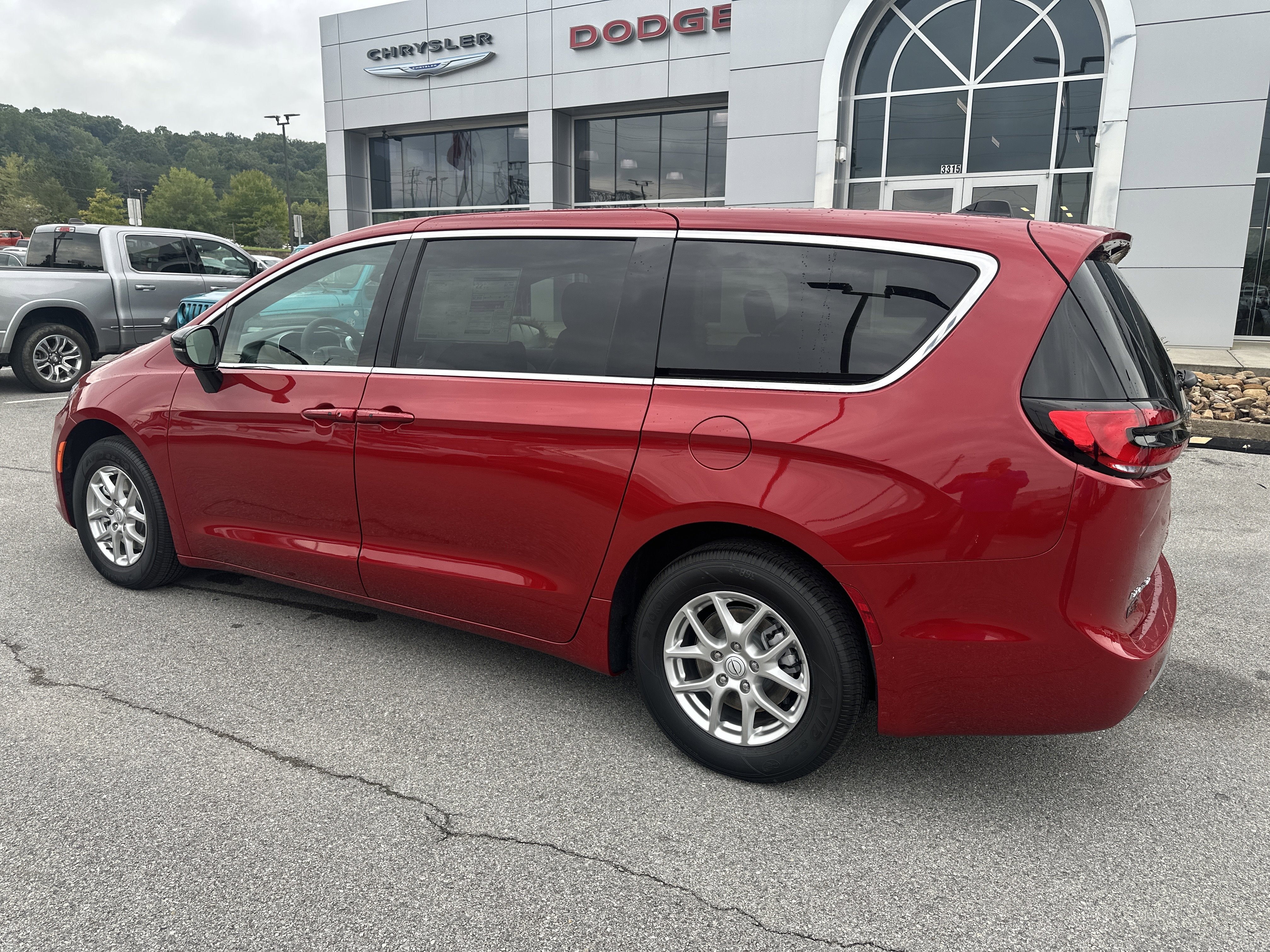 2026 Chrysler Pacifica PACIFICA SELECT