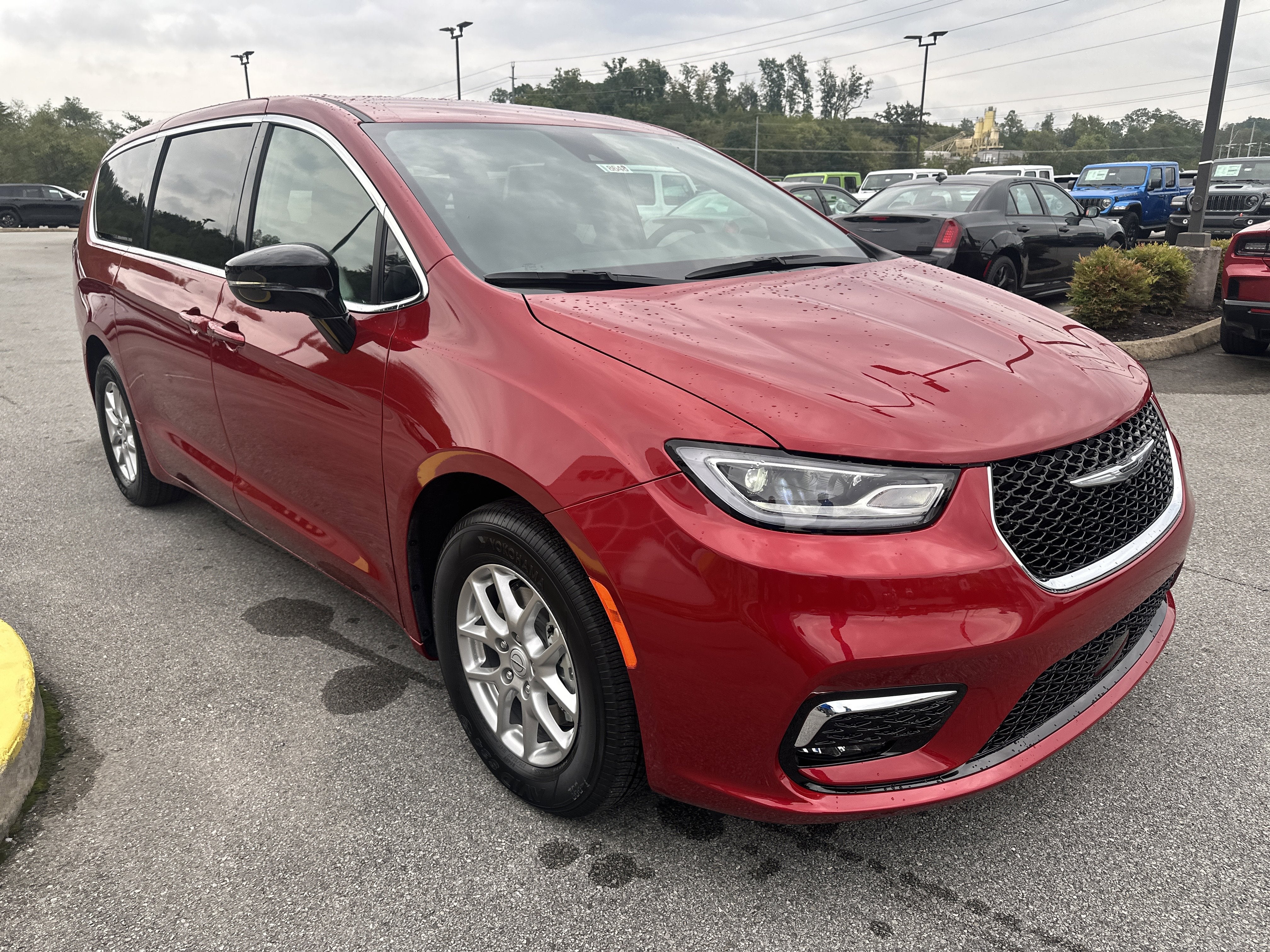 2026 Chrysler Pacifica PACIFICA SELECT