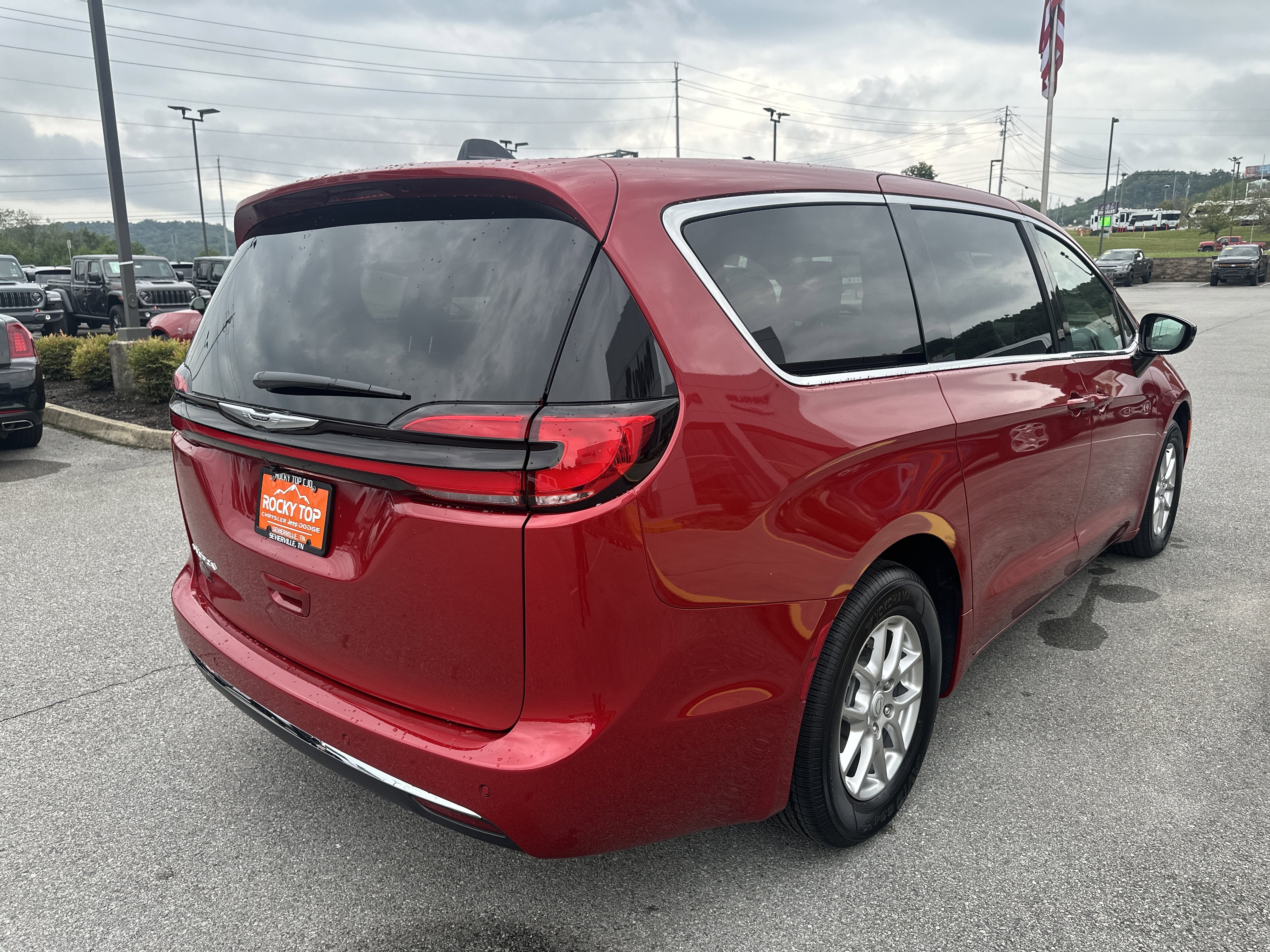 2026 Chrysler Pacifica PACIFICA SELECT