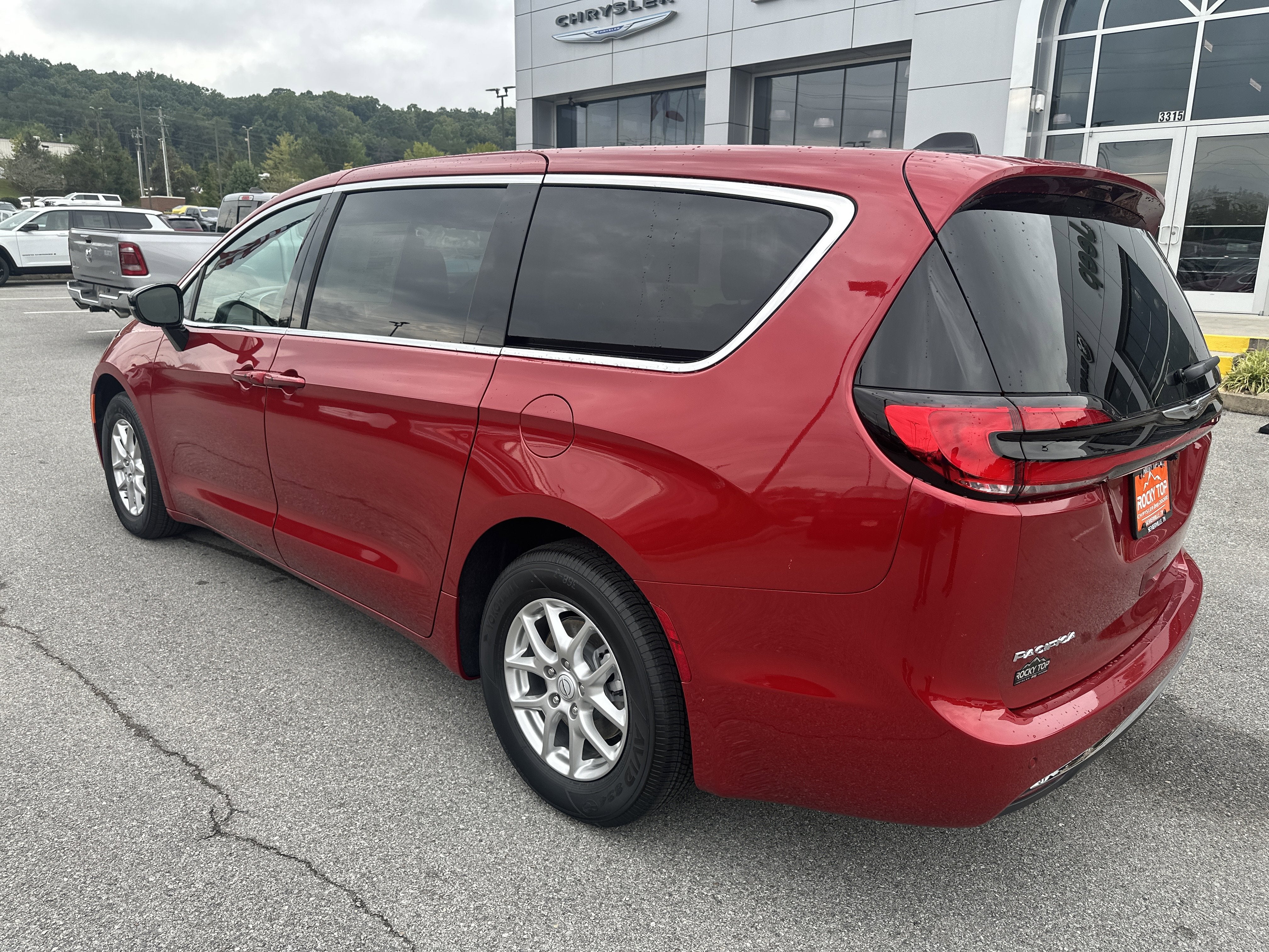 2026 Chrysler Pacifica PACIFICA SELECT