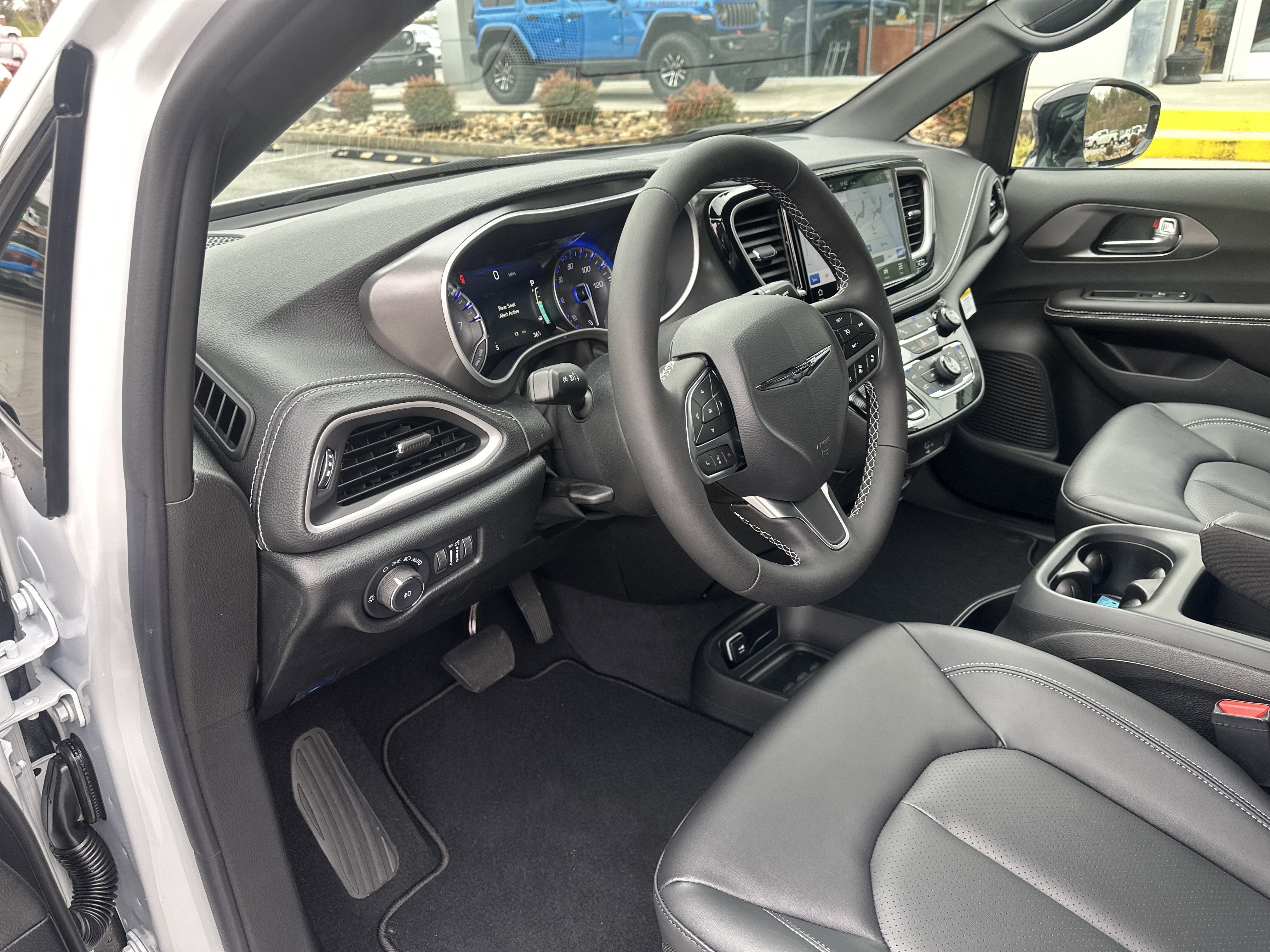 2026 Chrysler Pacifica PACIFICA SELECT