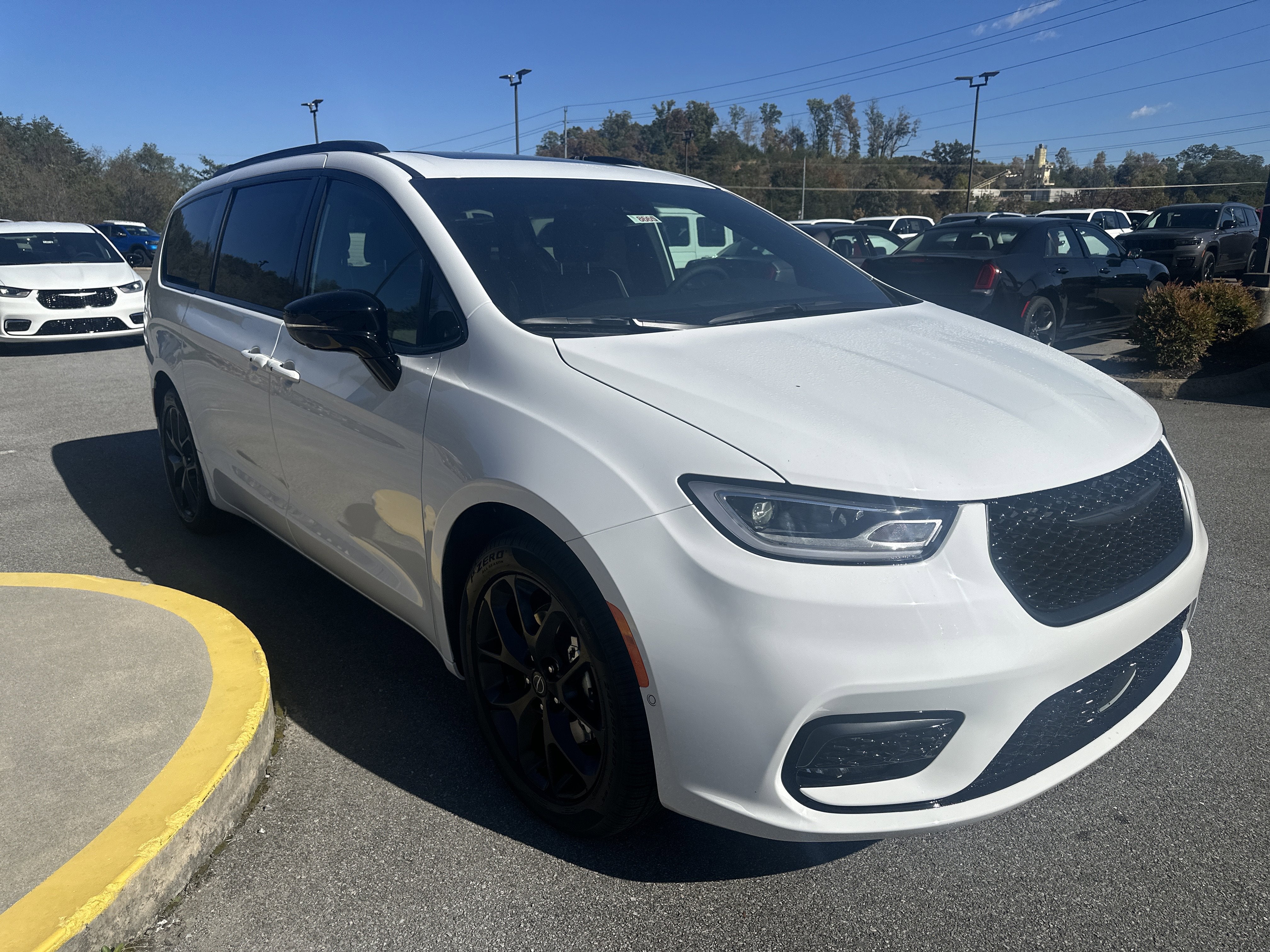 2026 Chrysler Pacifica PACIFICA LIMITED