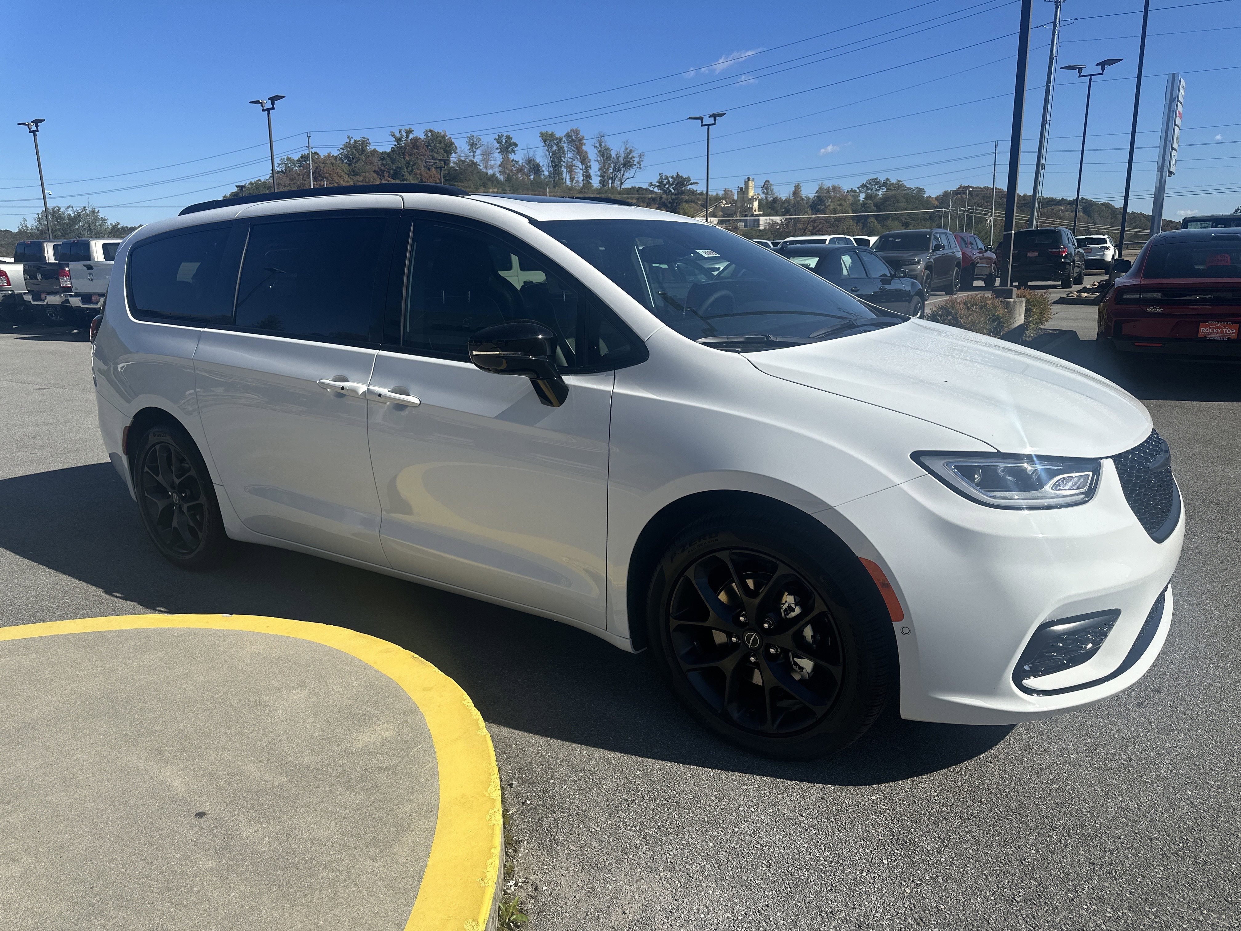2026 Chrysler Pacifica PACIFICA LIMITED