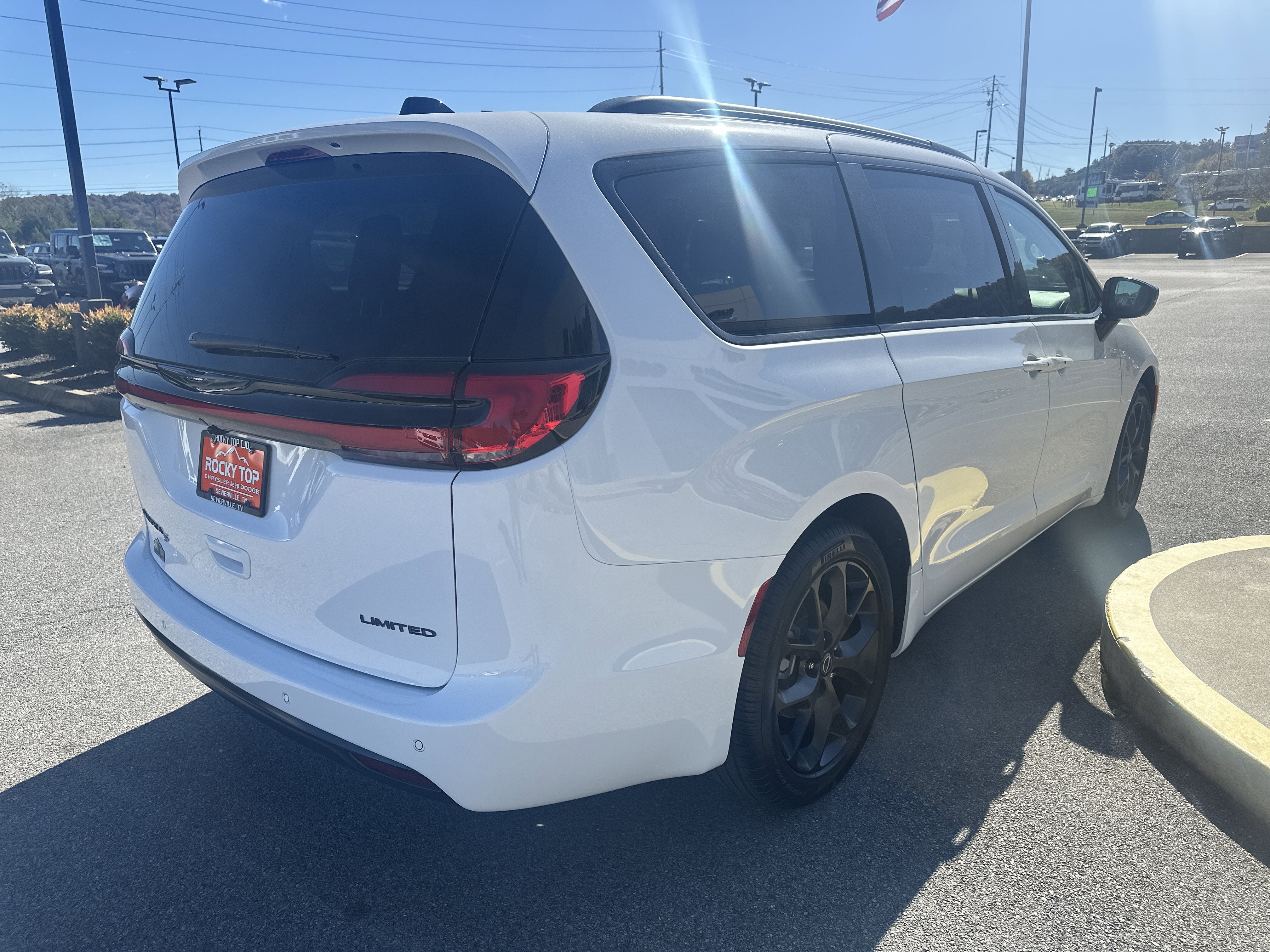 2026 Chrysler Pacifica PACIFICA LIMITED