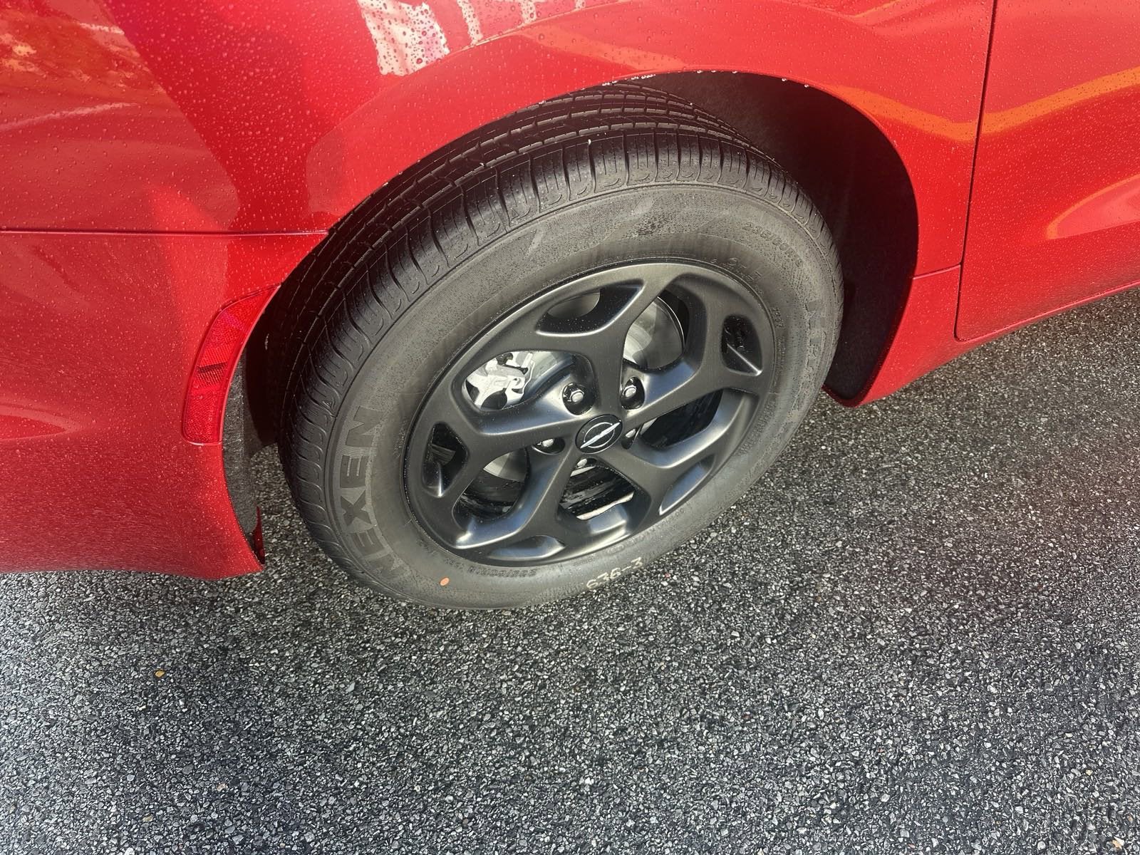 2024 Chrysler Pacifica Hybrid PACIFICA PLUG-IN HYBRID PREMIUM S APPEARANCE