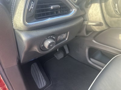 2024 Chrysler Pacifica Hybrid PACIFICA PLUG-IN HYBRID PREMIUM S APPEARANCE