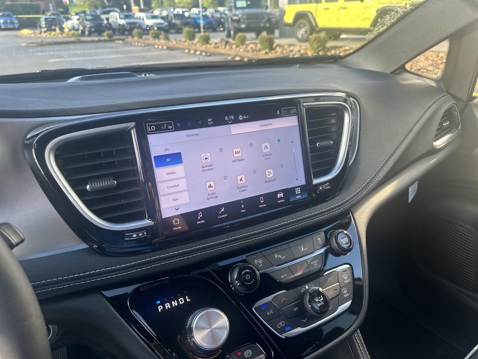 2024 Chrysler Pacifica Hybrid PACIFICA PLUG-IN HYBRID PREMIUM S APPEARANCE