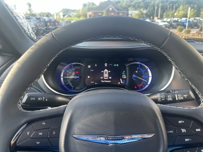 2024 Chrysler Pacifica Hybrid PACIFICA PLUG-IN HYBRID PREMIUM S APPEARANCE