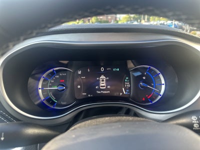 2024 Chrysler Pacifica Hybrid PACIFICA PLUG-IN HYBRID PREMIUM S APPEARANCE