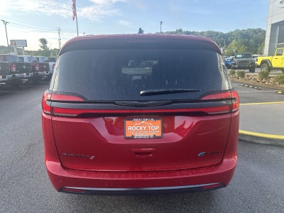 2024 Chrysler Pacifica Hybrid PACIFICA PLUG-IN HYBRID PREMIUM S APPEARANCE