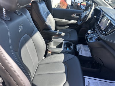 2026 Chrysler Pacifica PACIFICA SELECT AWD