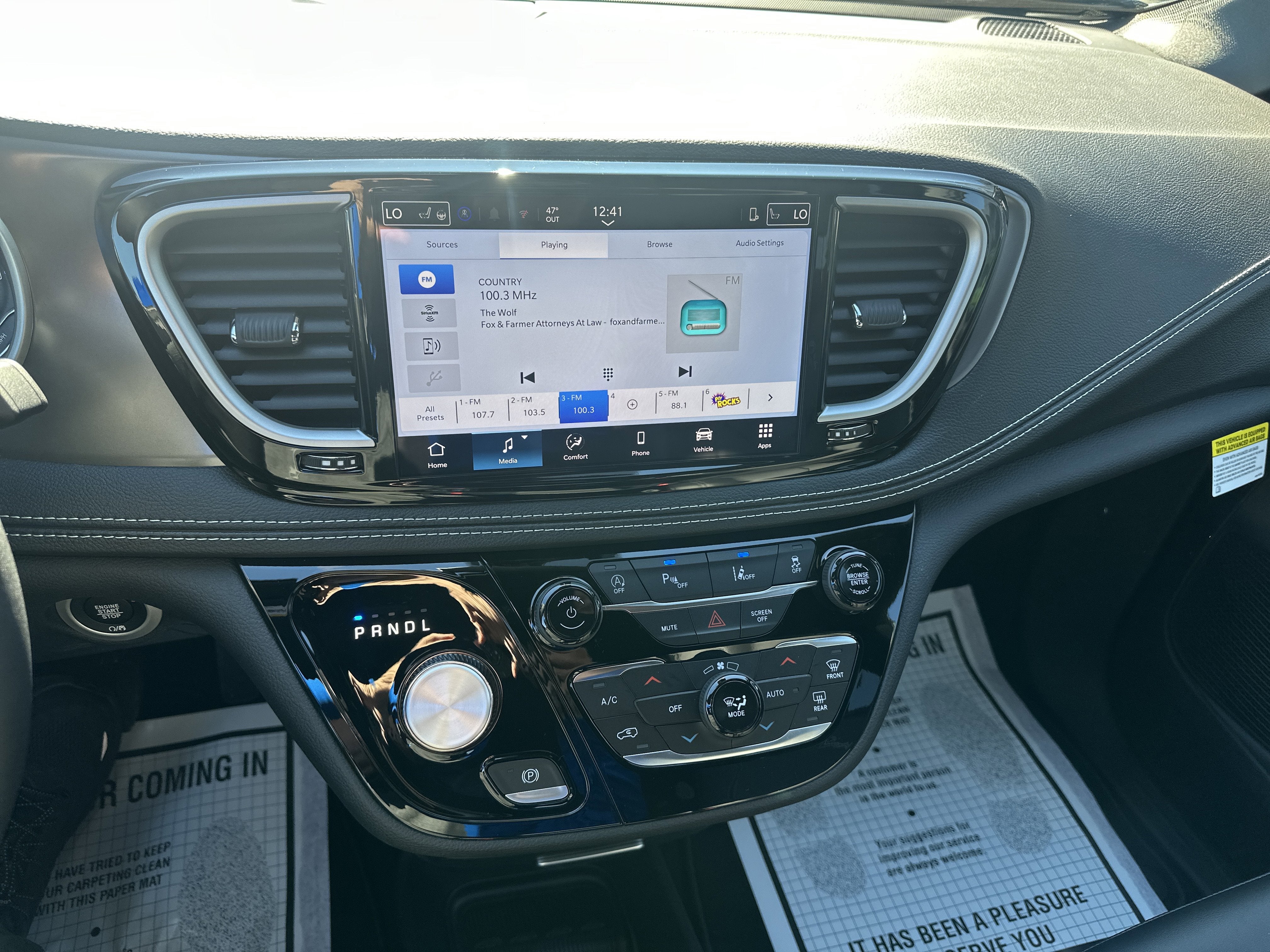 2026 Chrysler Pacifica PACIFICA SELECT AWD