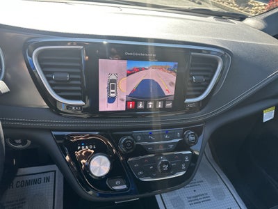 2026 Chrysler Pacifica PACIFICA SELECT AWD