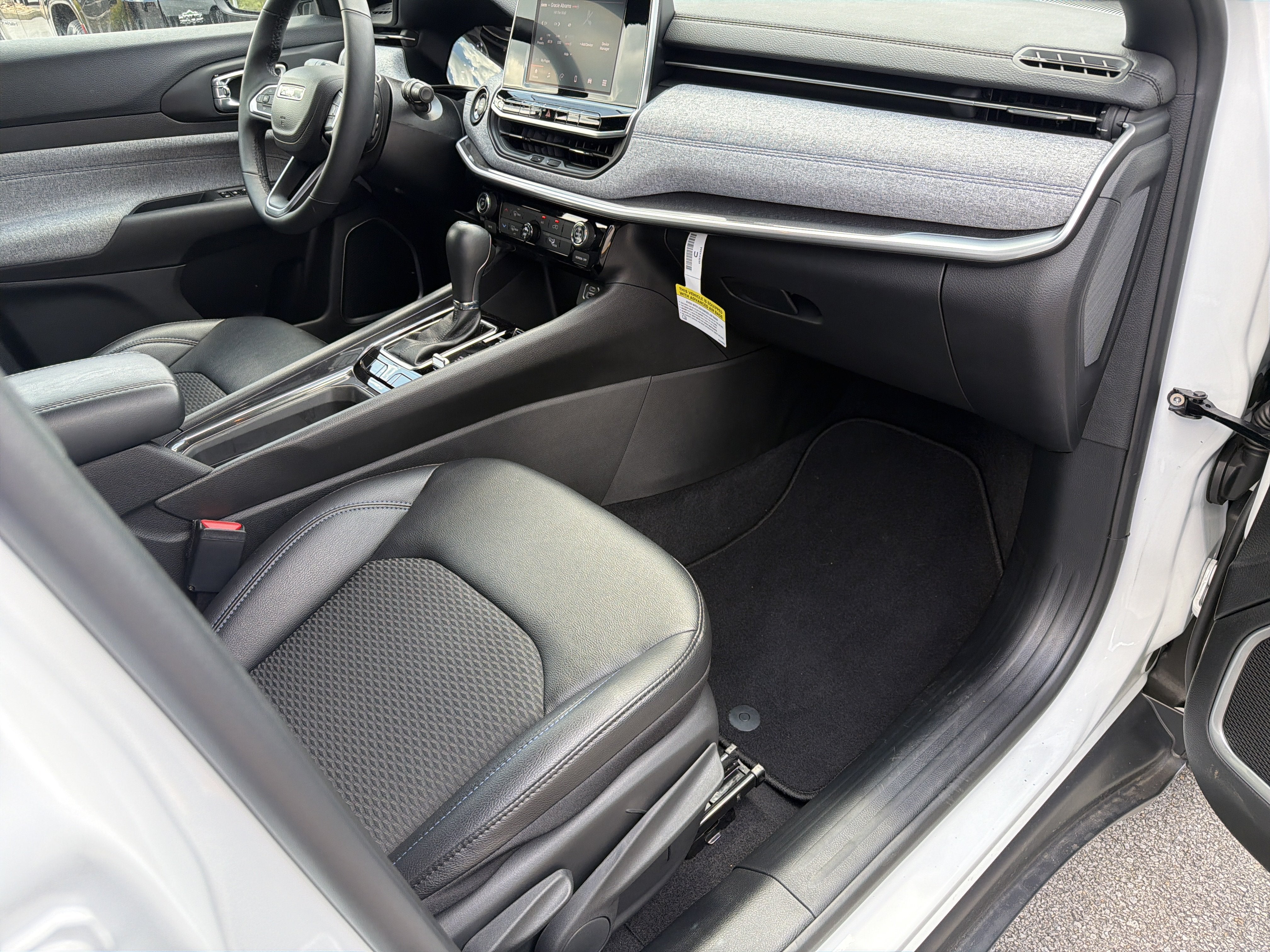 2026 Jeep Compass COMPASS LATITUDE 4X4