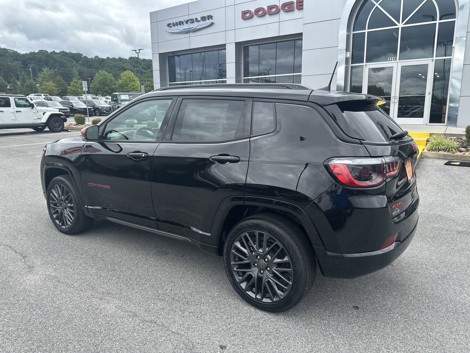 2023 Jeep Compass (RED) Edition 4x4