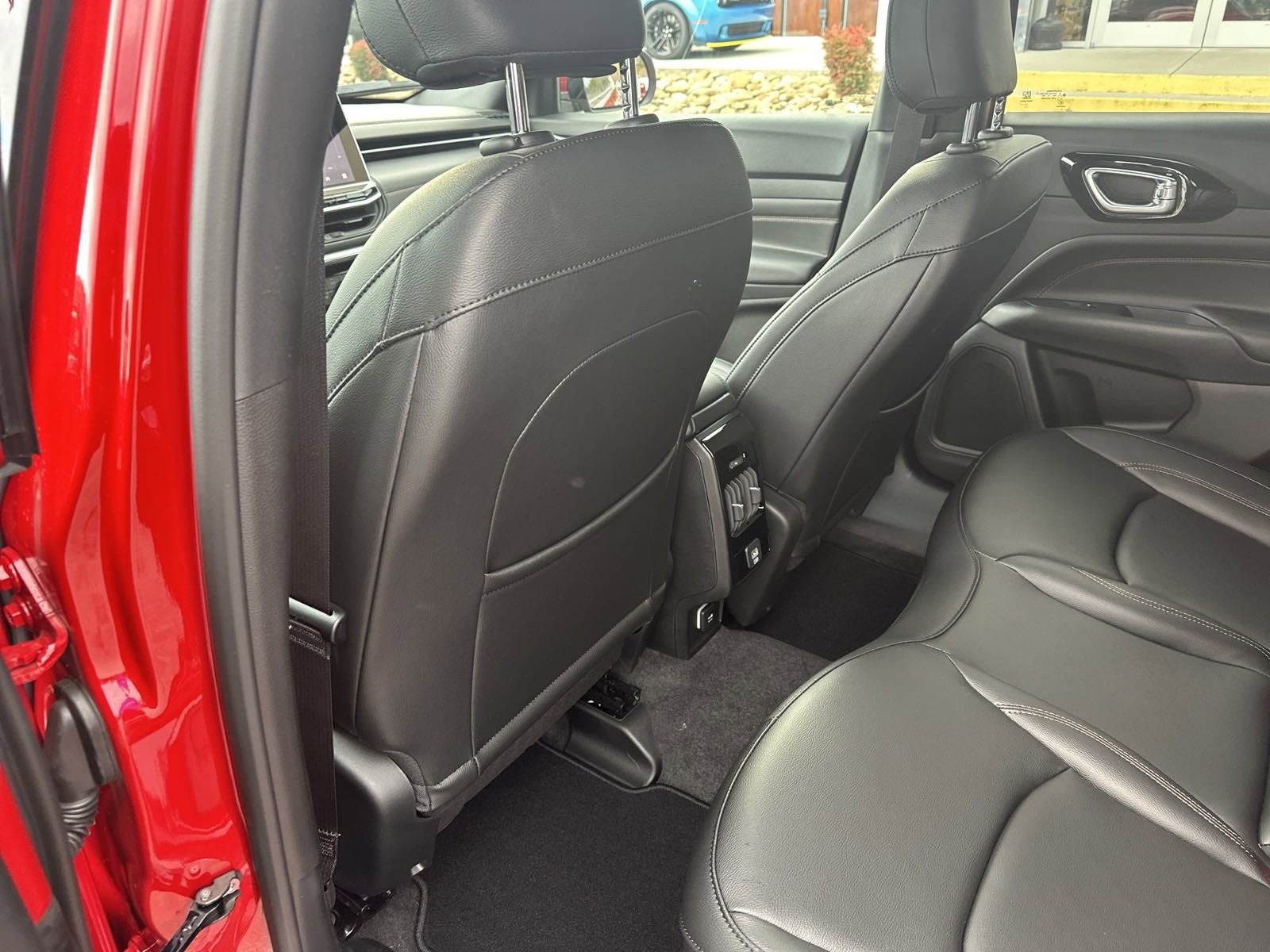 2024 Jeep Compass COMPASS LIMITED 4X4