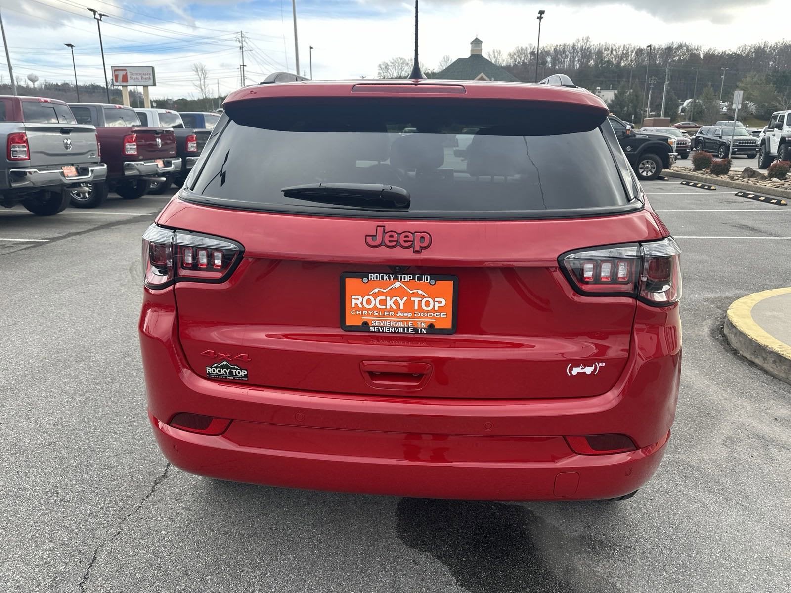 2024 Jeep Compass COMPASS LIMITED 4X4