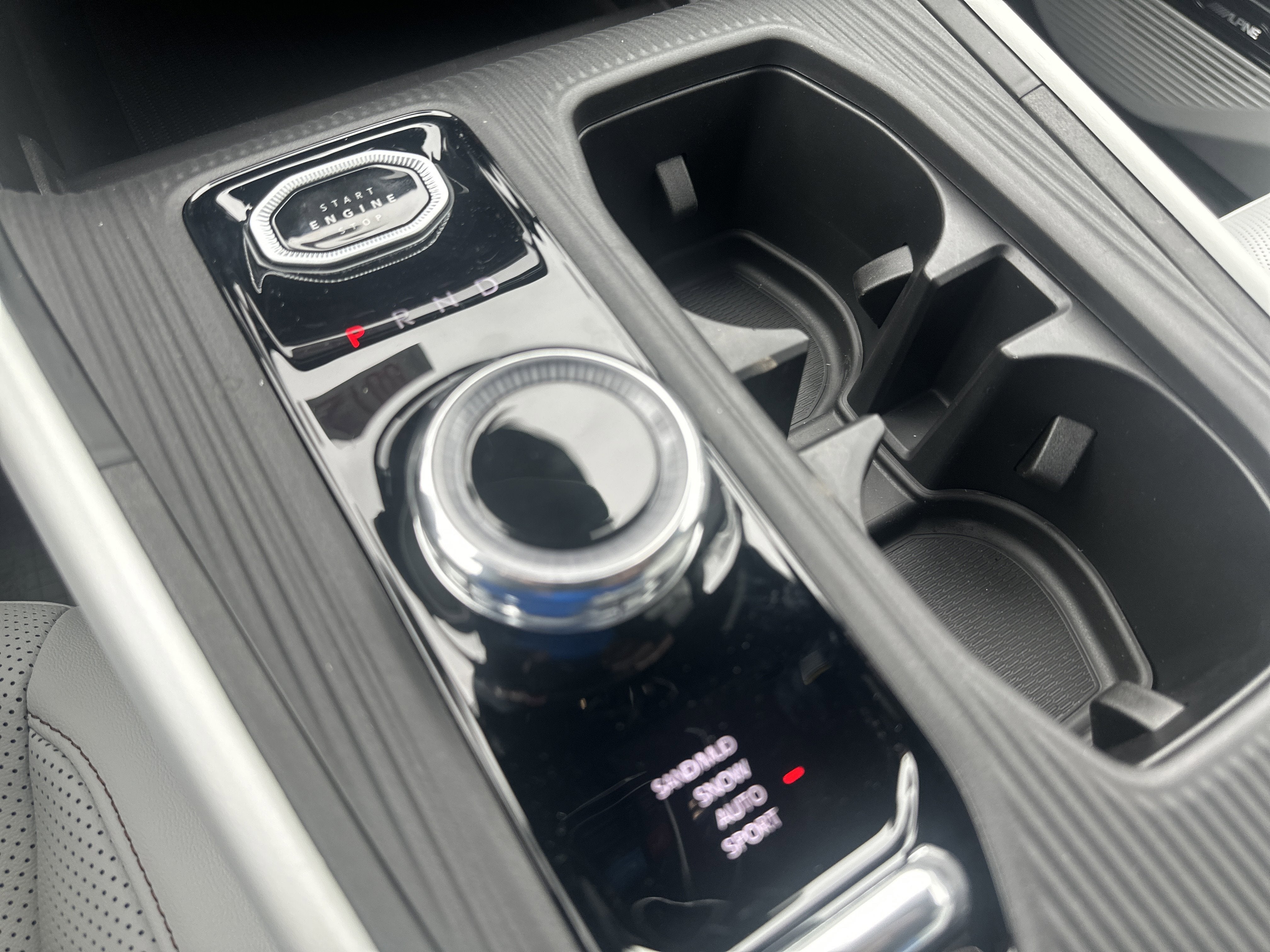 2026 Jeep Cherokee CHEROKEE OVERLAND 4X4