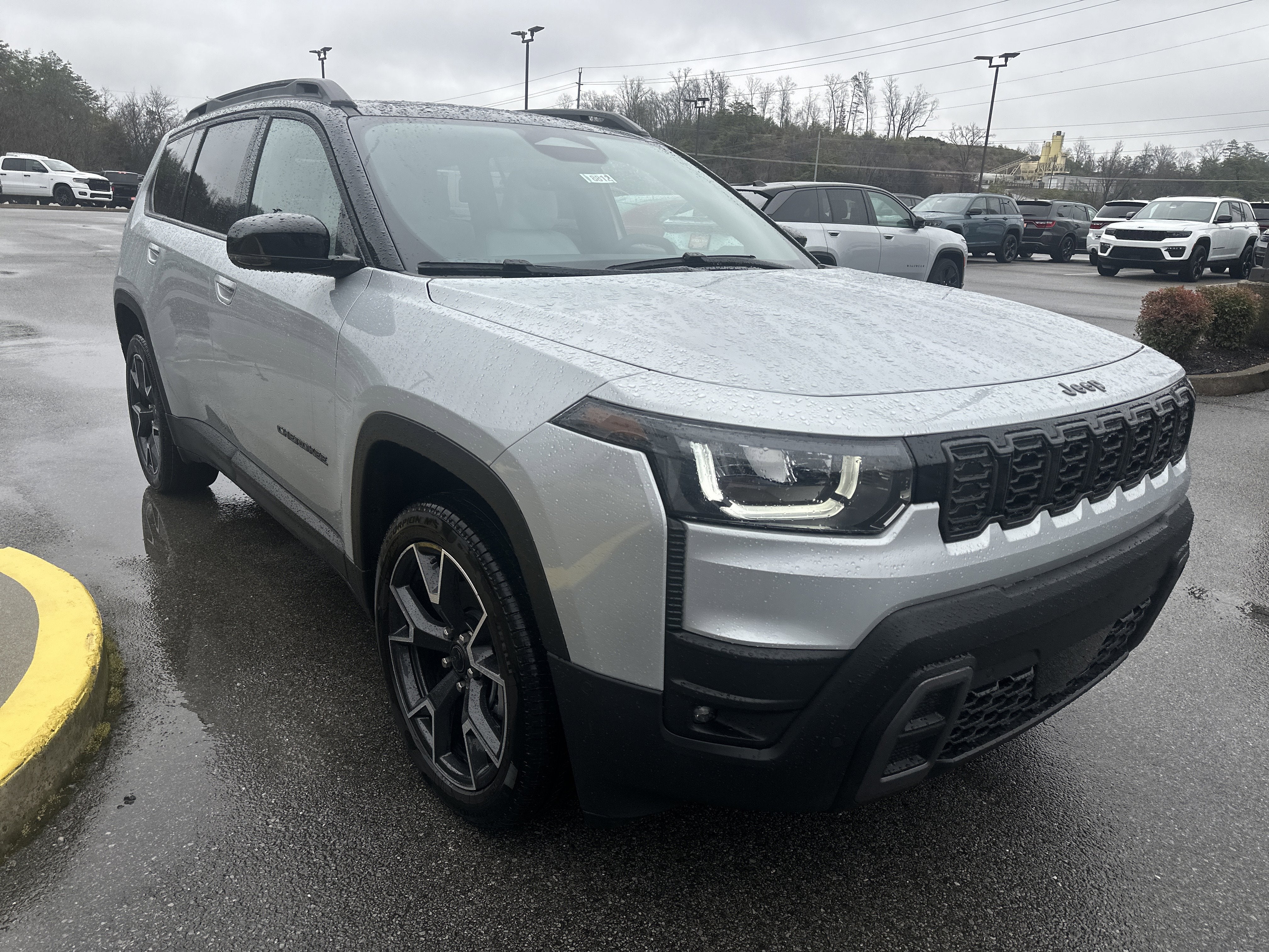 2026 Jeep Cherokee CHEROKEE OVERLAND 4X4