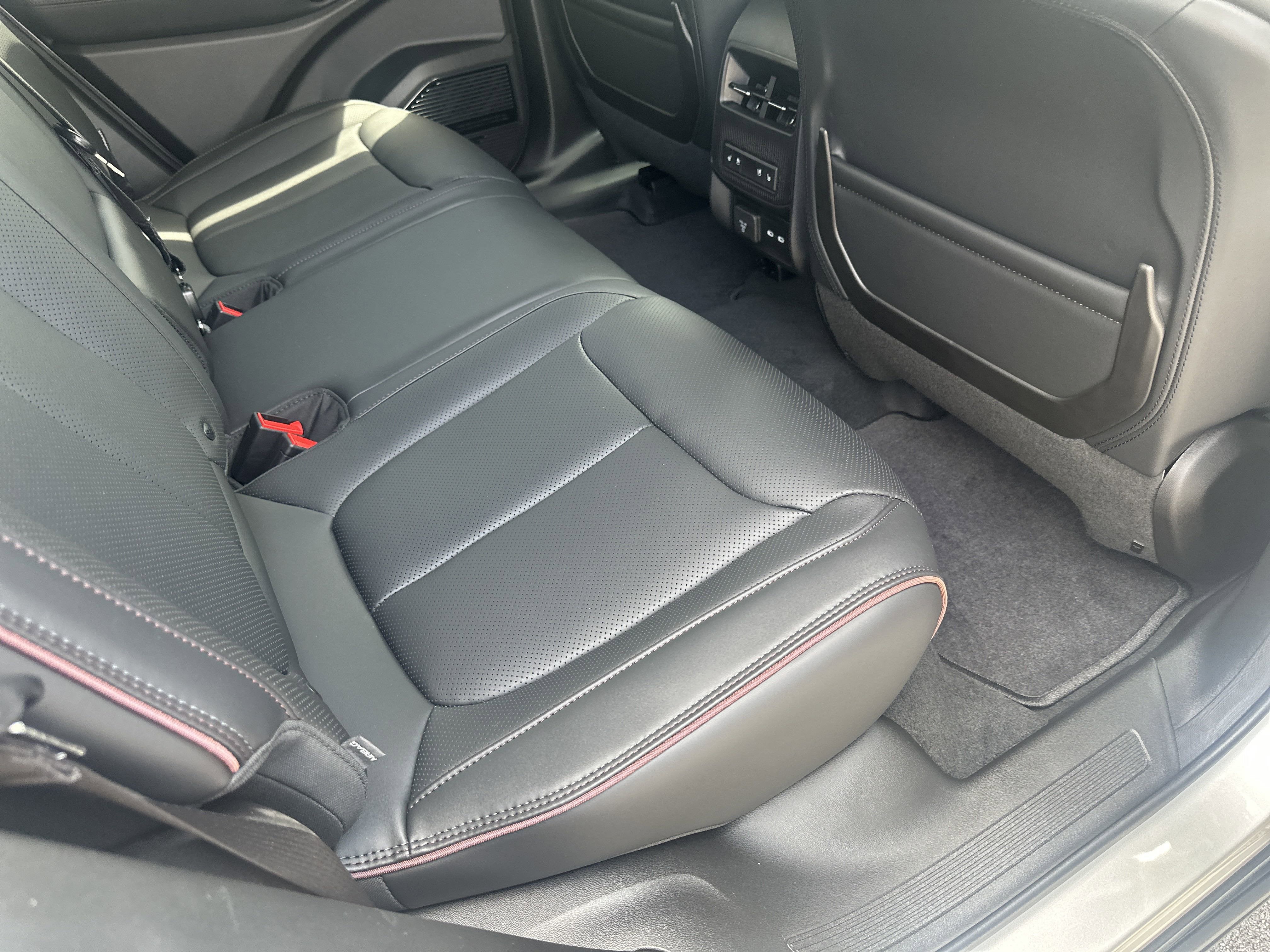 2025 Jeep Wagoneer S WAGONEER S LAUNCH EDITION