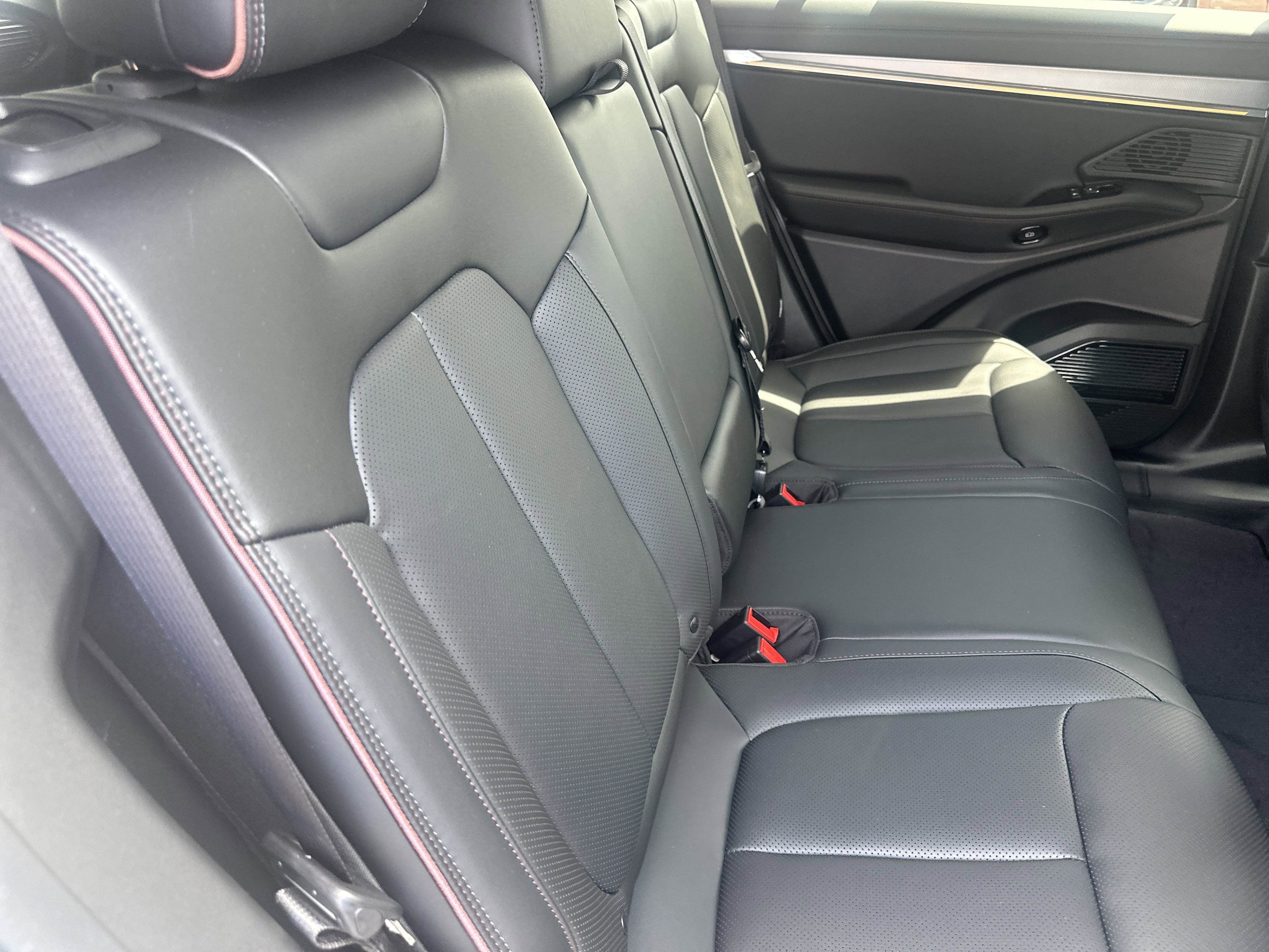 2025 Jeep Wagoneer S WAGONEER S LAUNCH EDITION