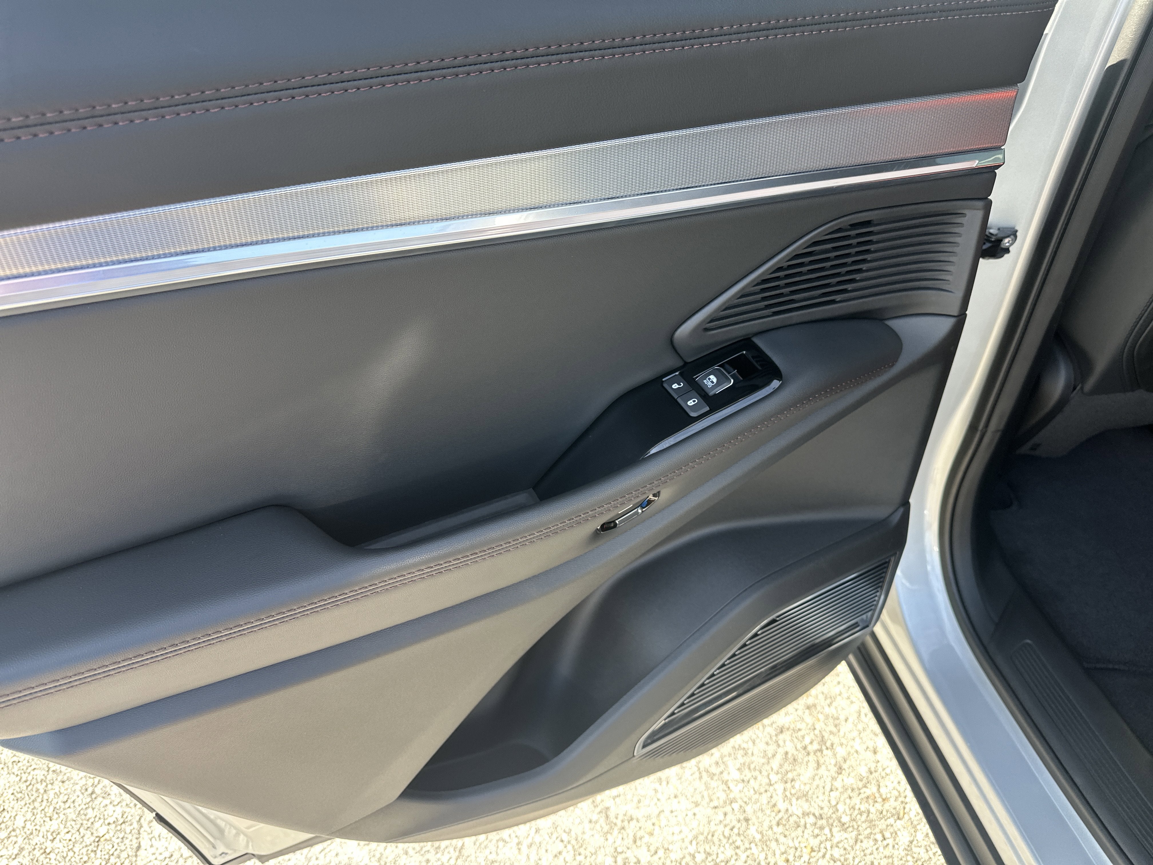 2025 Jeep Wagoneer S WAGONEER S LAUNCH EDITION