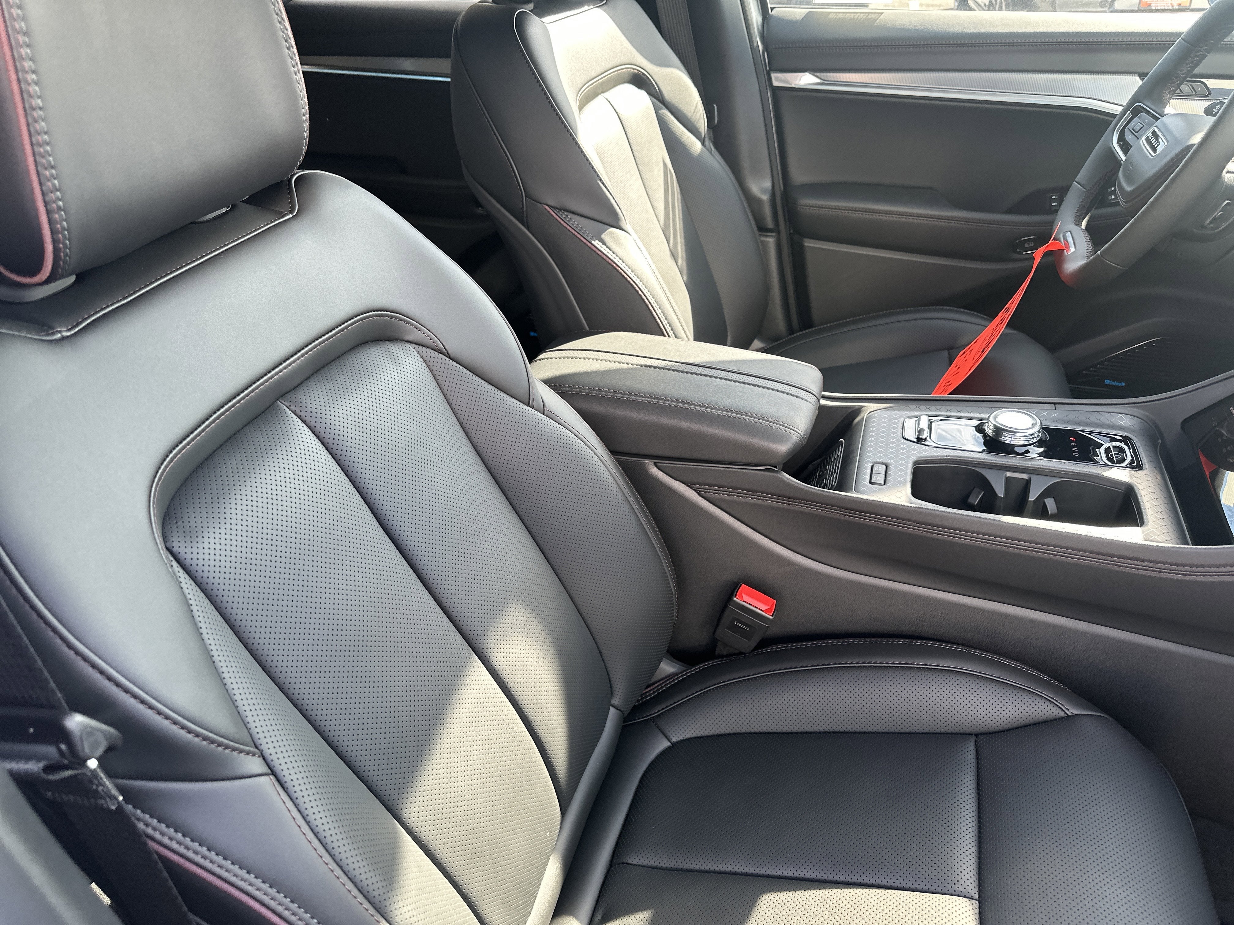 2025 Jeep Wagoneer S WAGONEER S LAUNCH EDITION