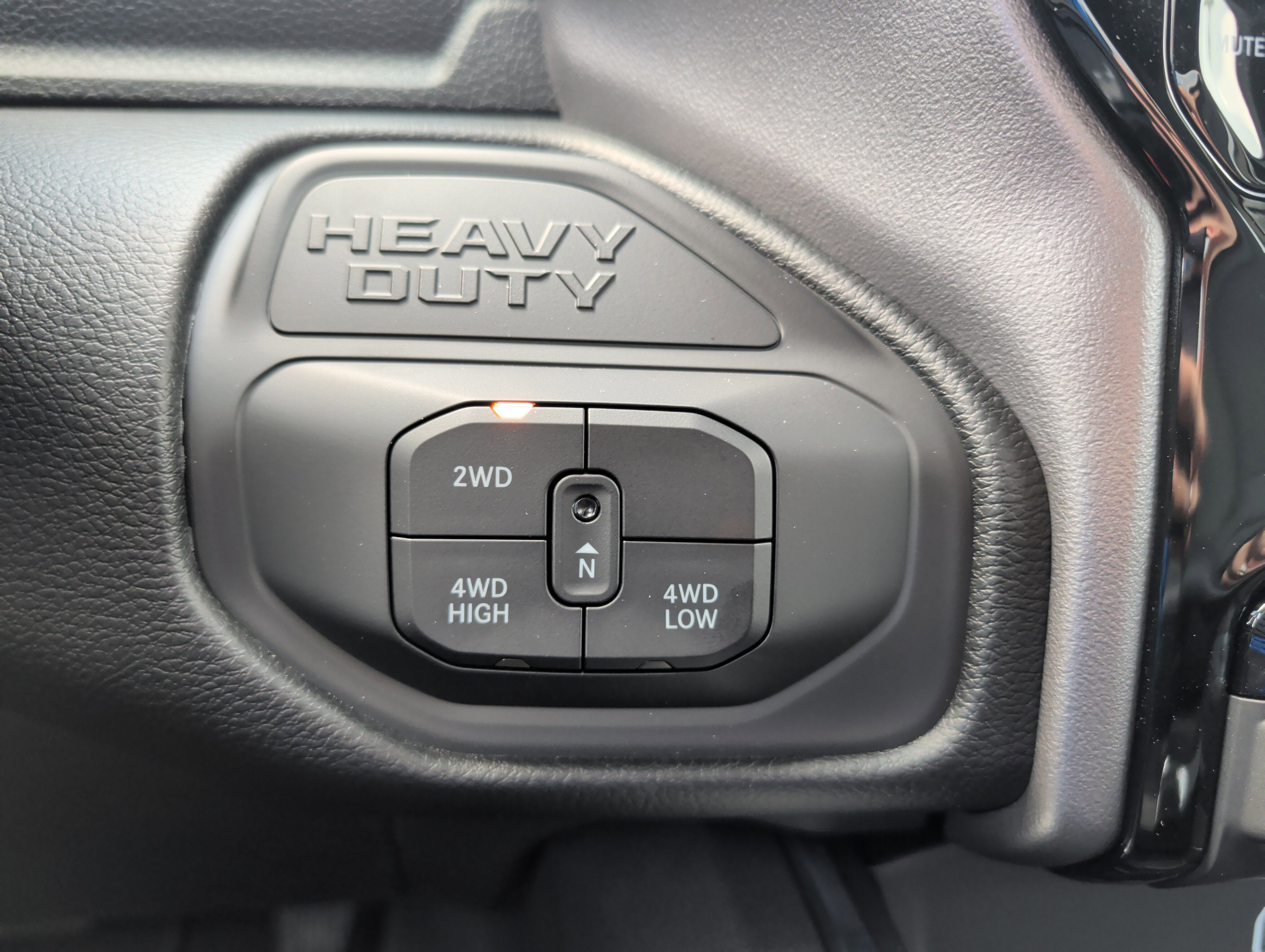 2026 RAM Ram 3500 RAM 3500 BIG HORN CREW CAB 4X4 6'4' BOX
