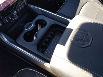 2026 RAM Ram 3500 RAM 3500 LARAMIE CREW CAB 4X4 6'4' BOX