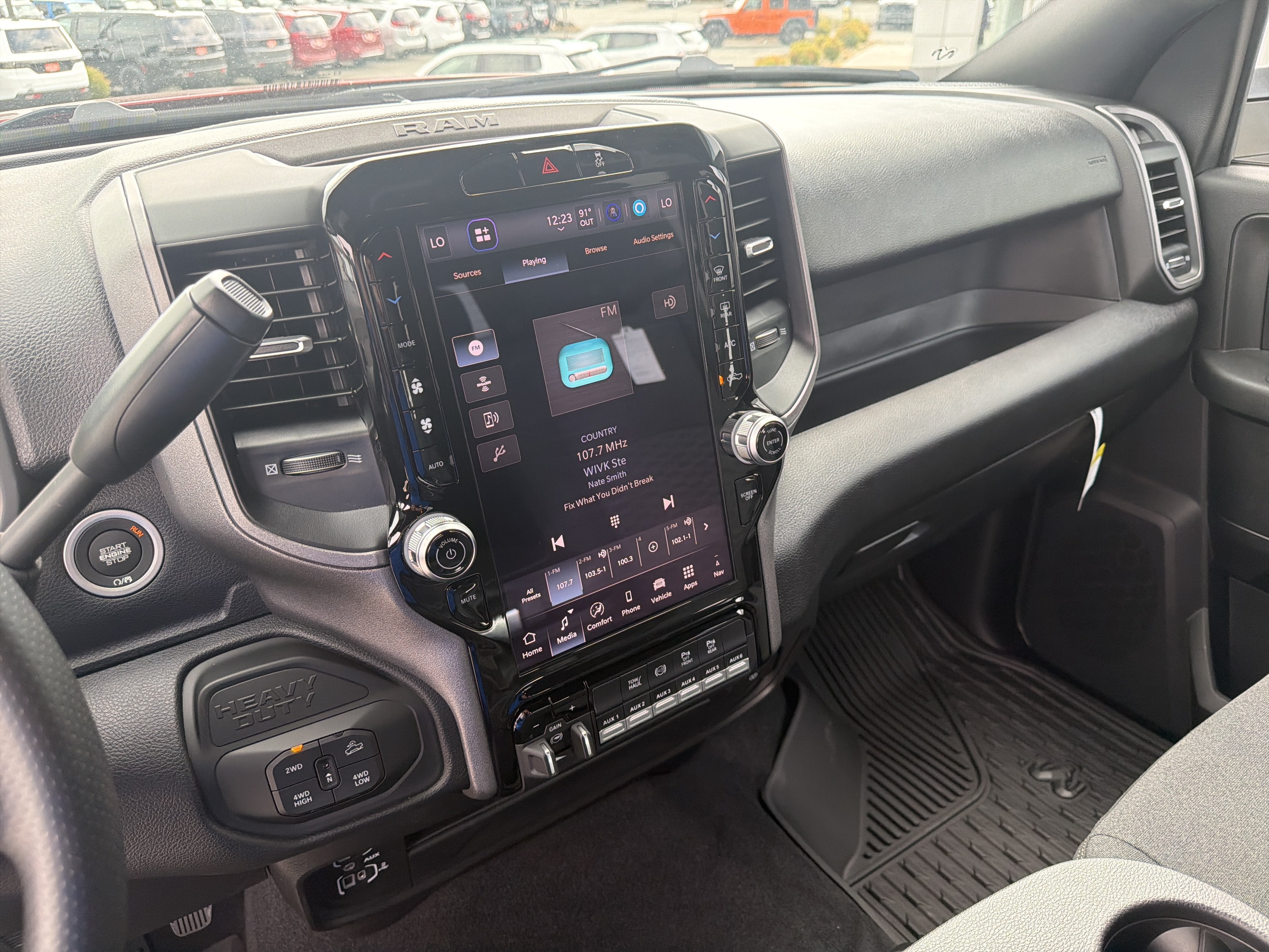 2027 RAM Ram 2500 RAM 2500 WARLOCK CREW CAB 4X4 6'4' BOX