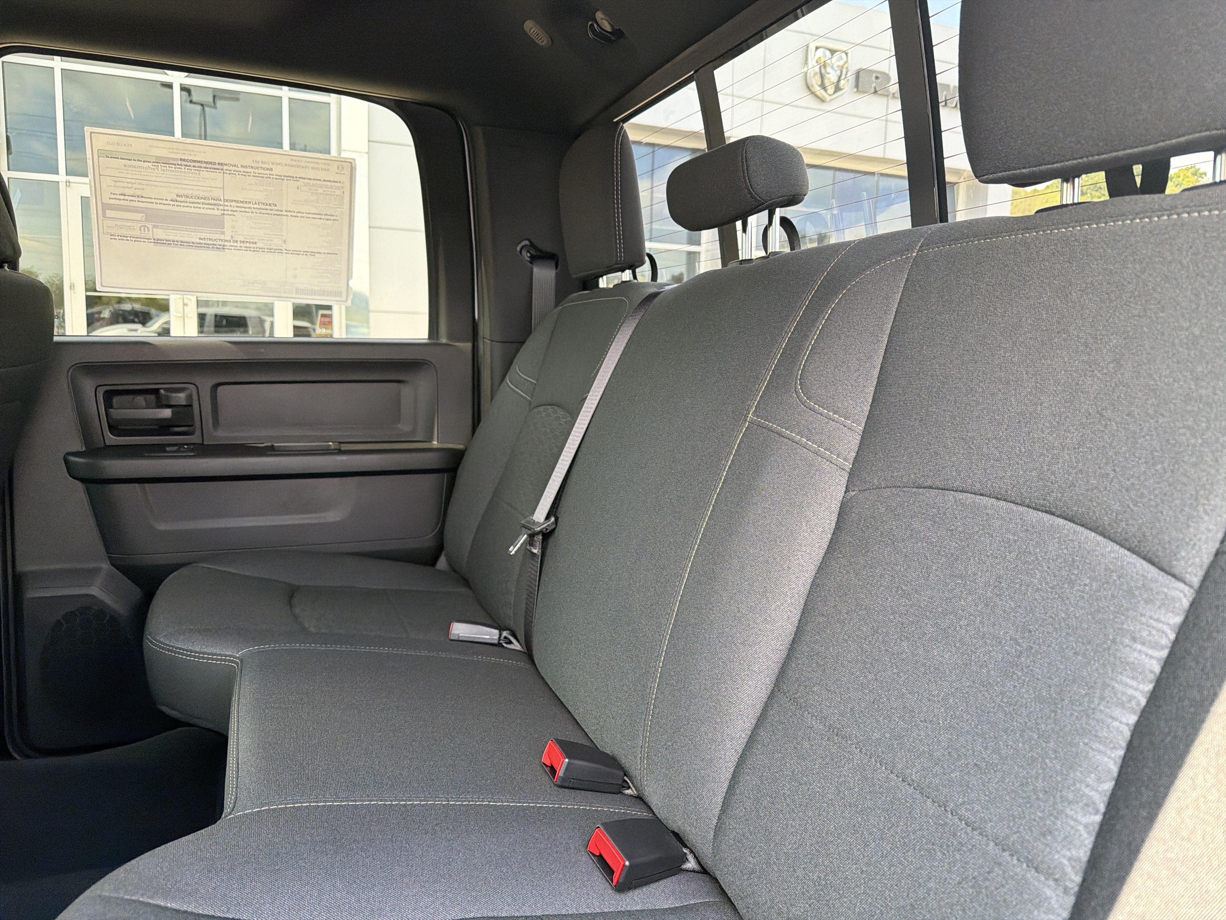 2027 RAM Ram 2500 RAM 2500 TRADESMAN CREW CAB 4X4 6'4' BOX