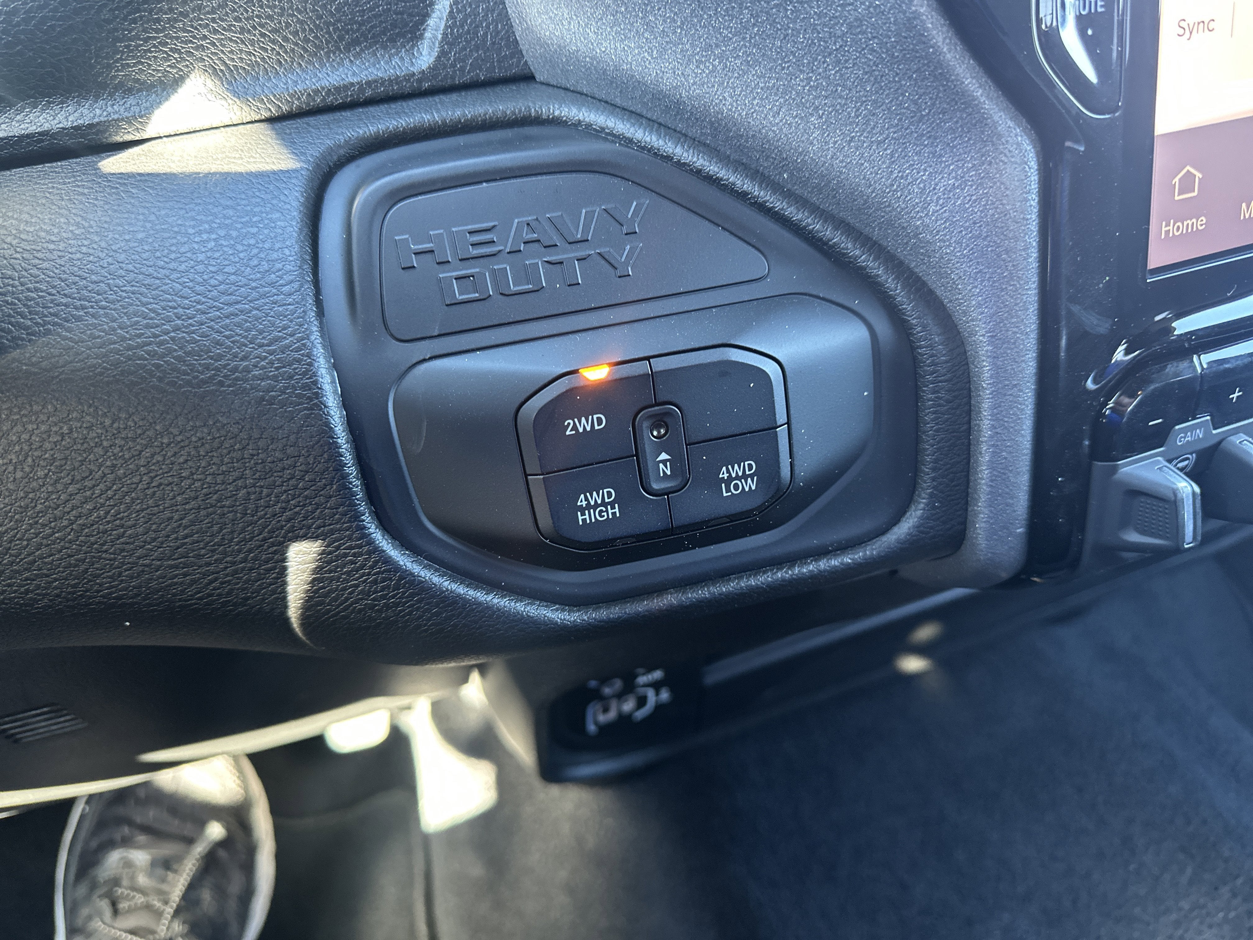 2026 RAM Ram 2500 RAM 2500 TRADESMAN CREW CAB 4X4 6'4' BOX