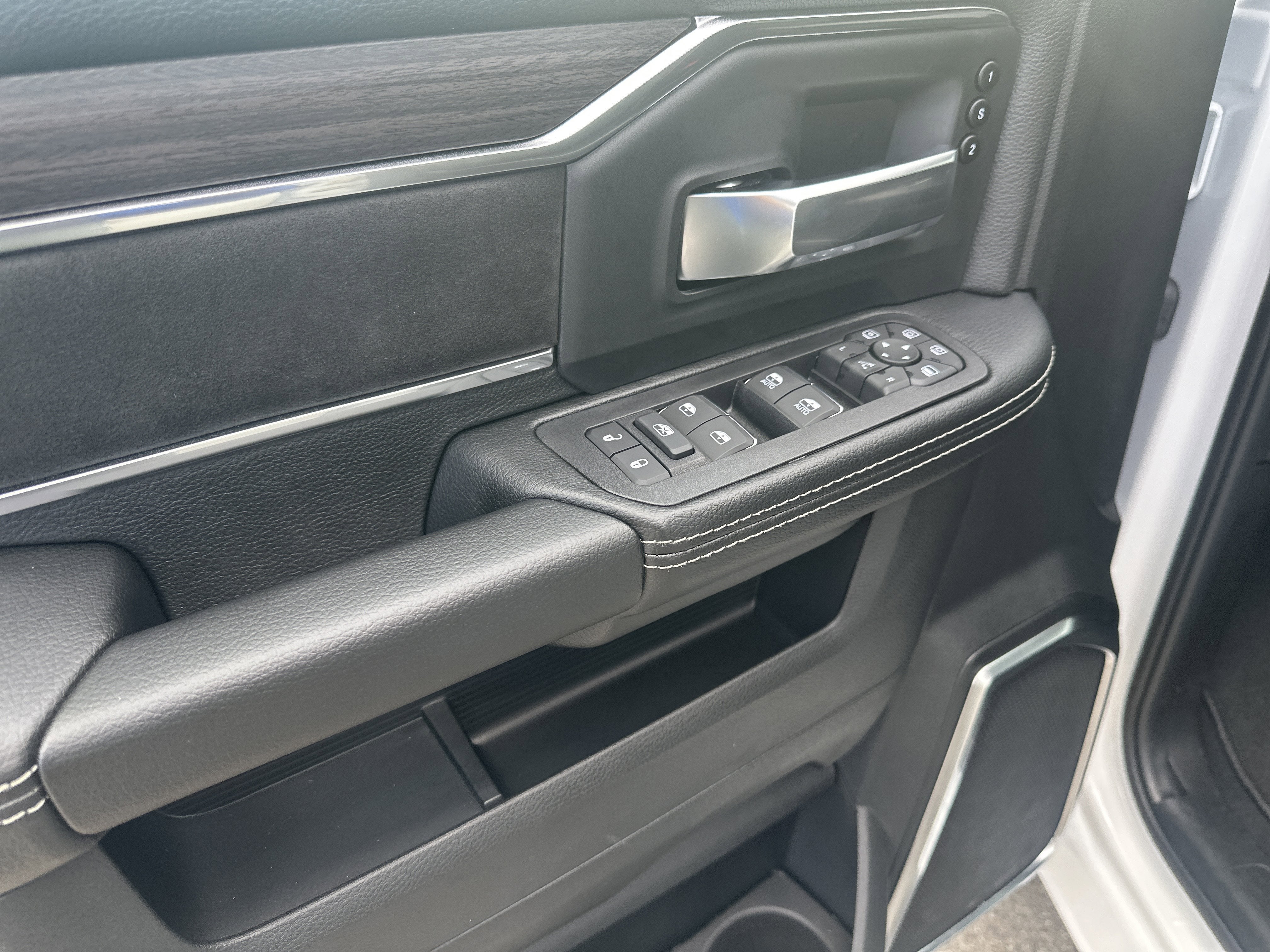 2026 RAM Ram 2500 RAM 2500 LARAMIE CREW CAB 4X4 6'4' BOX