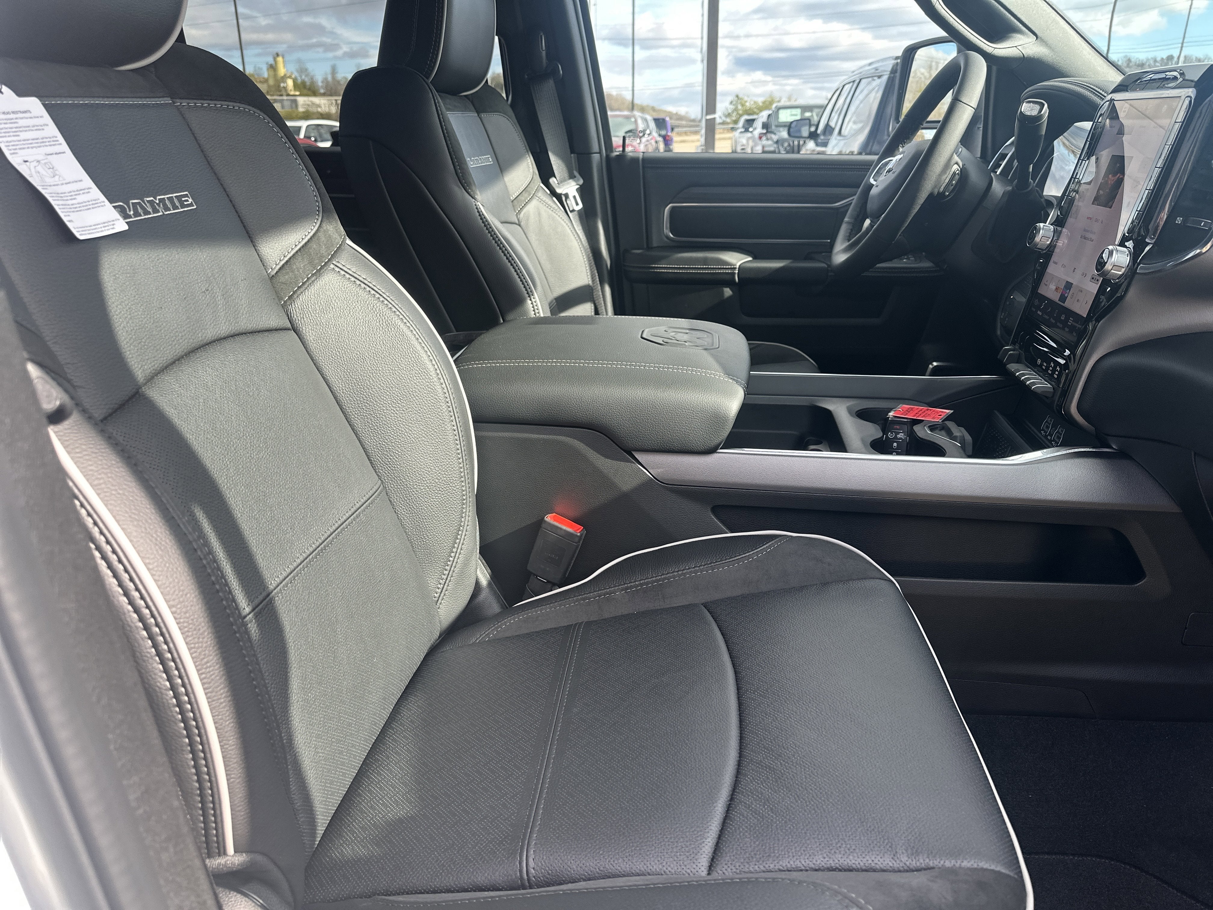 2026 RAM Ram 2500 RAM 2500 LARAMIE CREW CAB 4X4 6'4' BOX