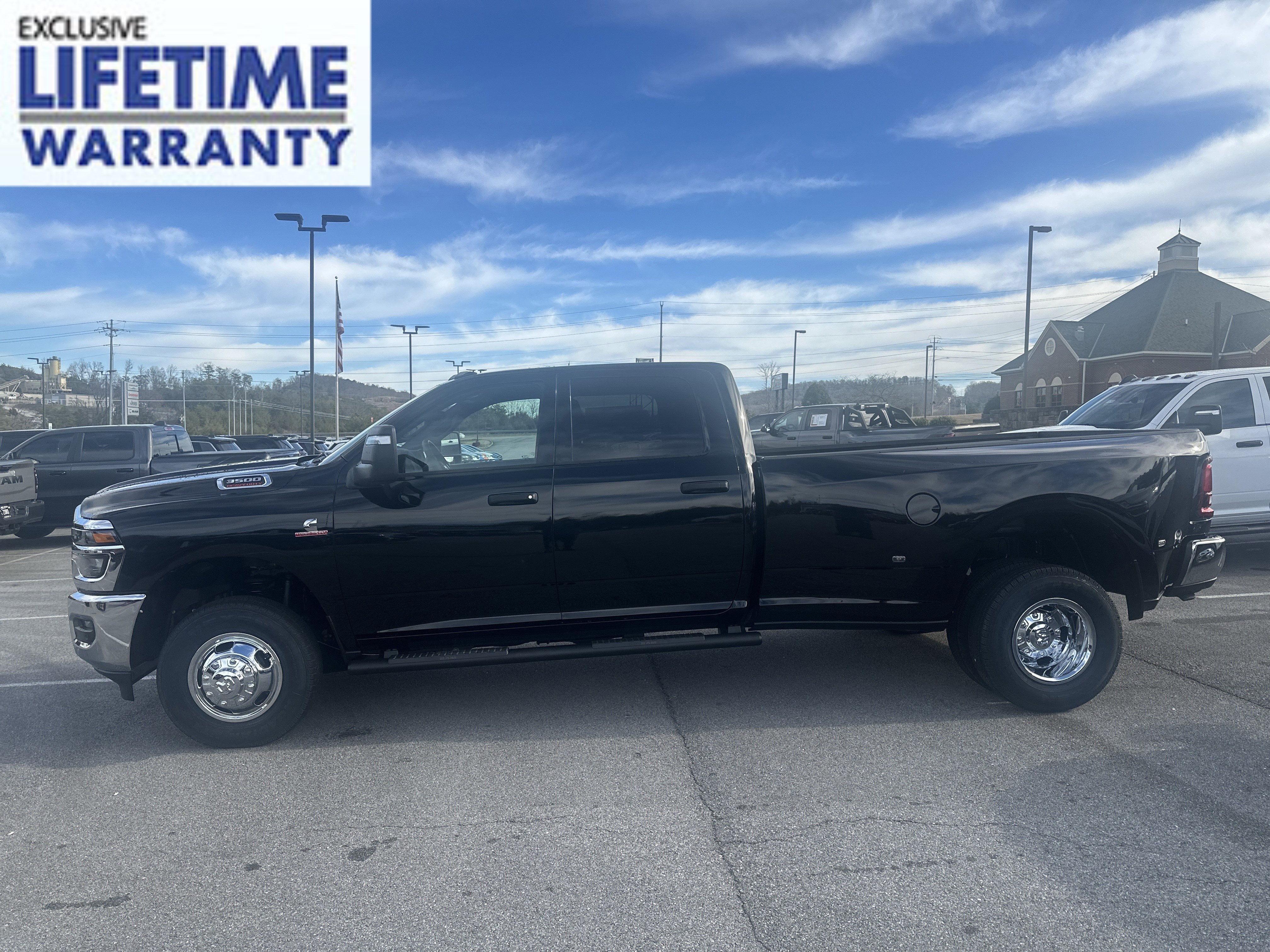 2026 RAM Ram 3500 RAM 3500 TRADESMAN CREW CAB 4X4 8' BOX