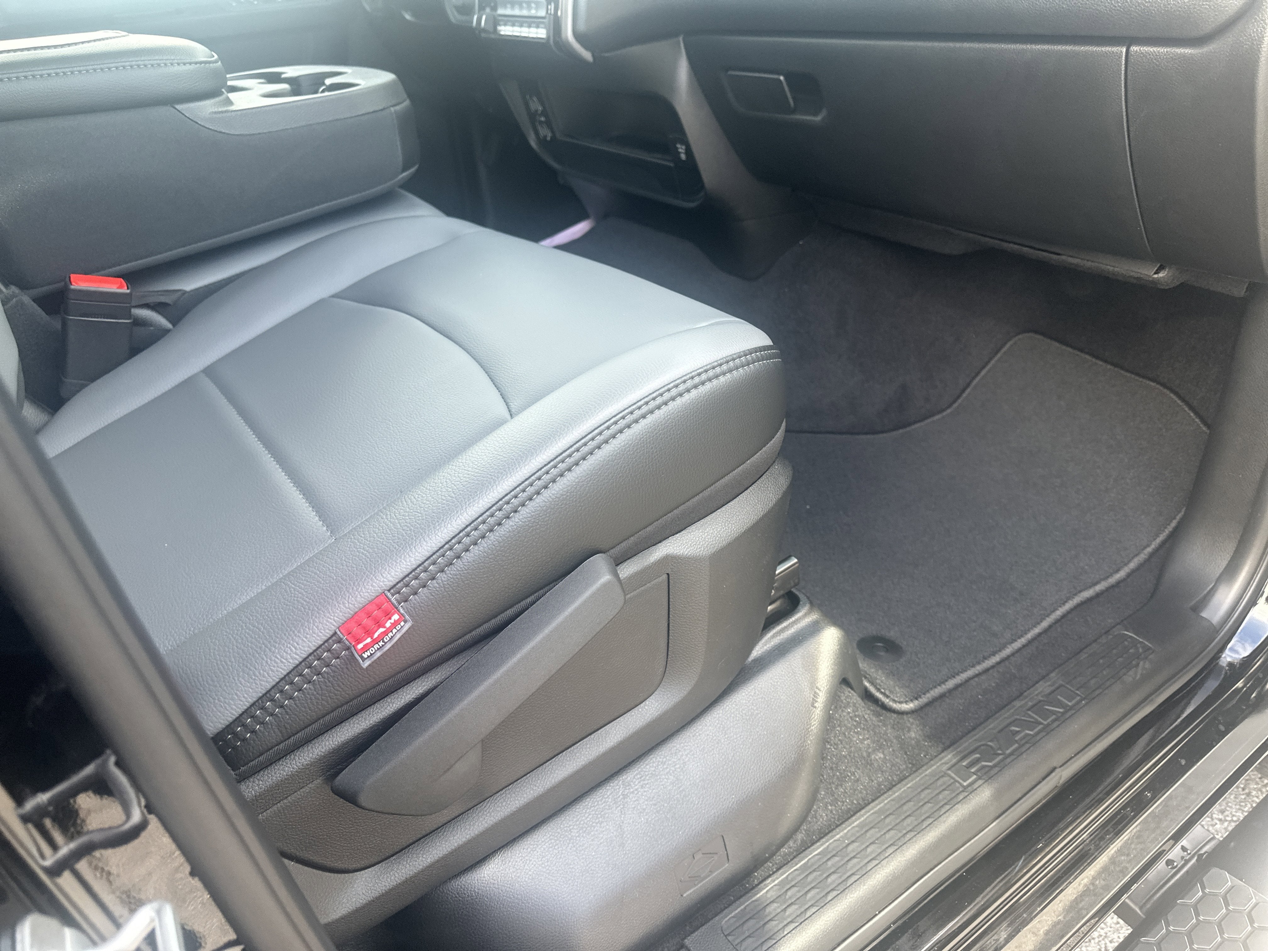 2026 RAM Ram 3500 RAM 3500 TRADESMAN CREW CAB 4X4 8' BOX