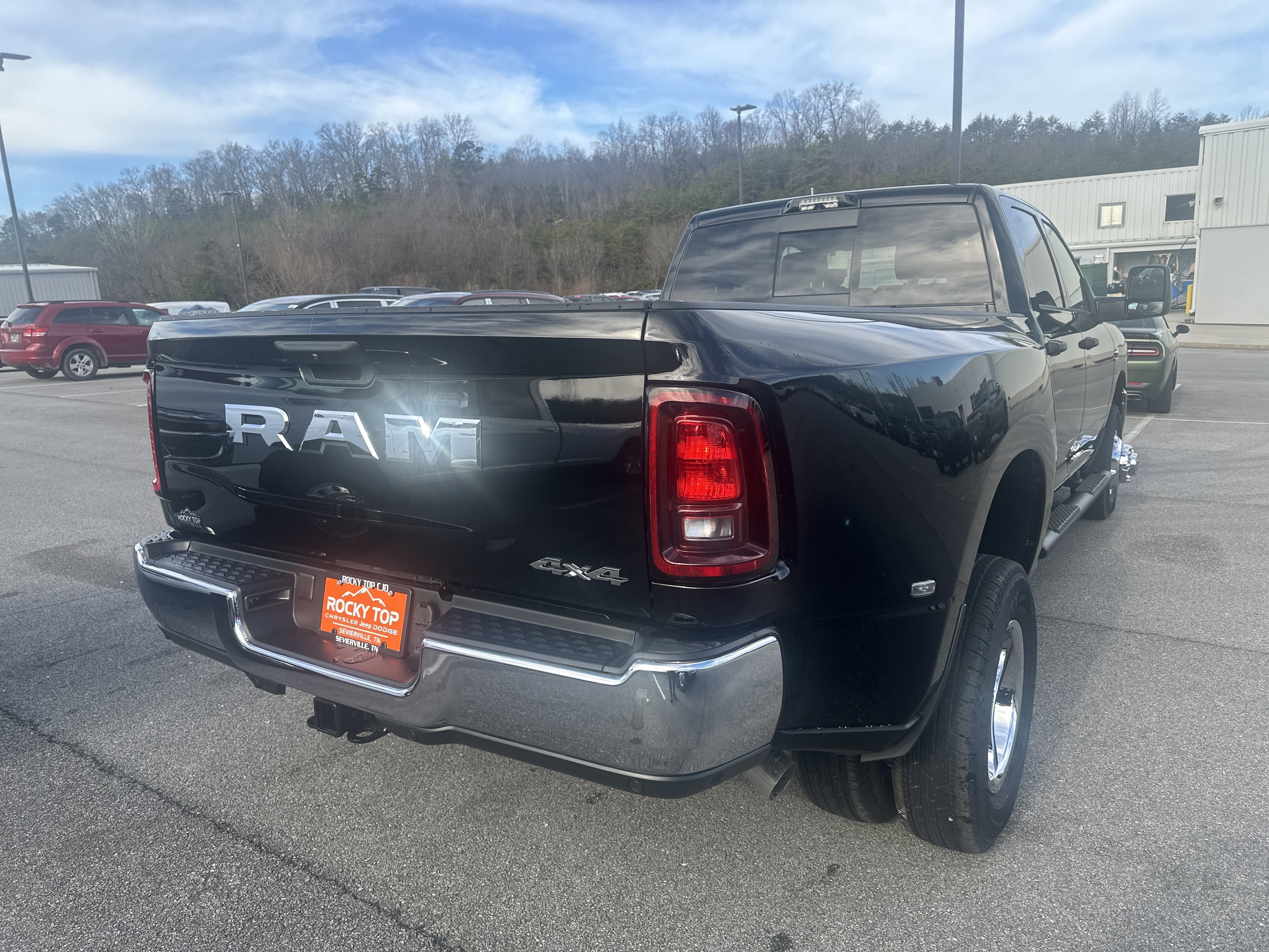 2026 RAM Ram 3500 RAM 3500 TRADESMAN CREW CAB 4X4 8' BOX