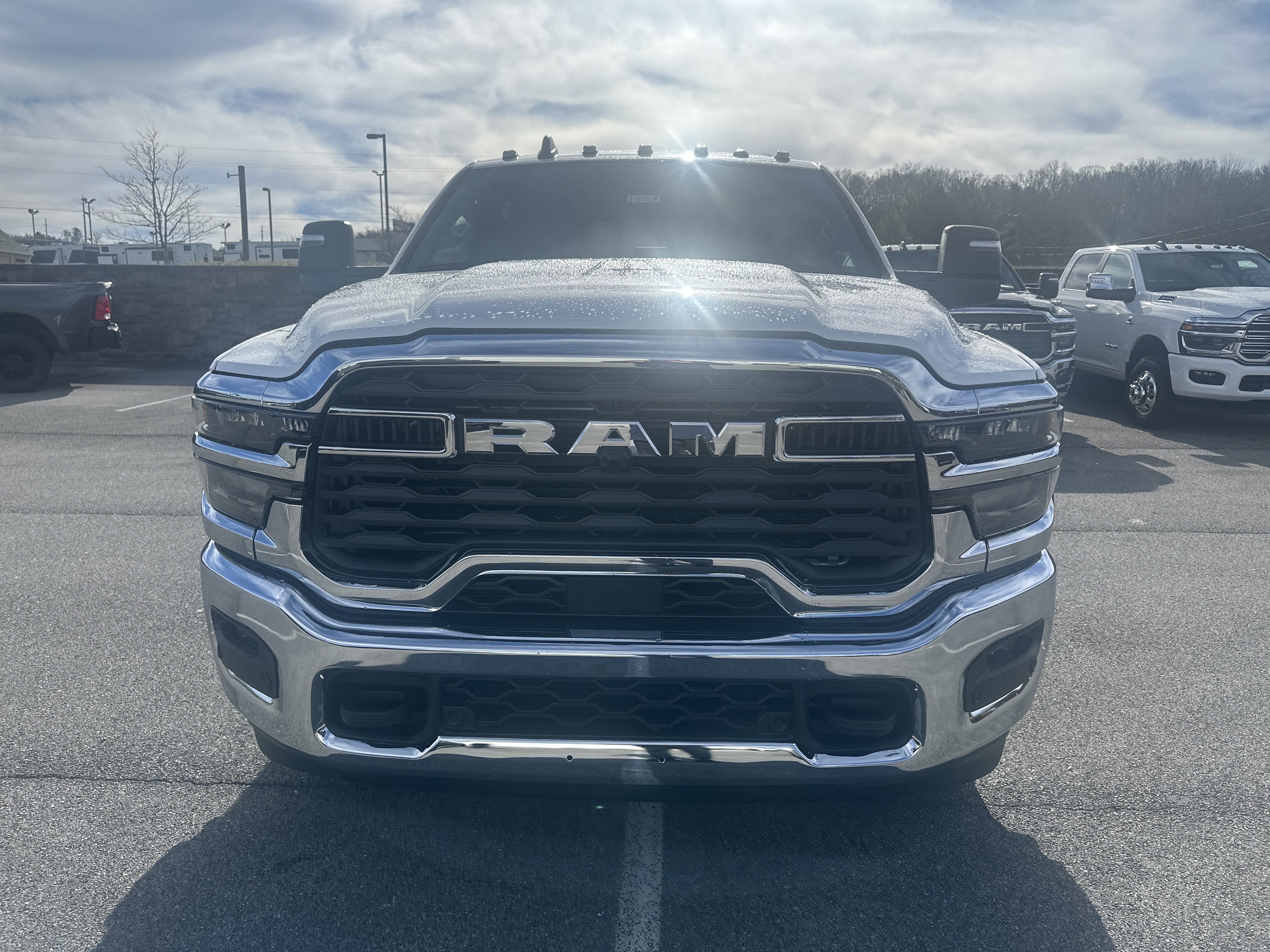 2026 RAM Ram 3500 RAM 3500 TRADESMAN CREW CAB 4X4 8' BOX
