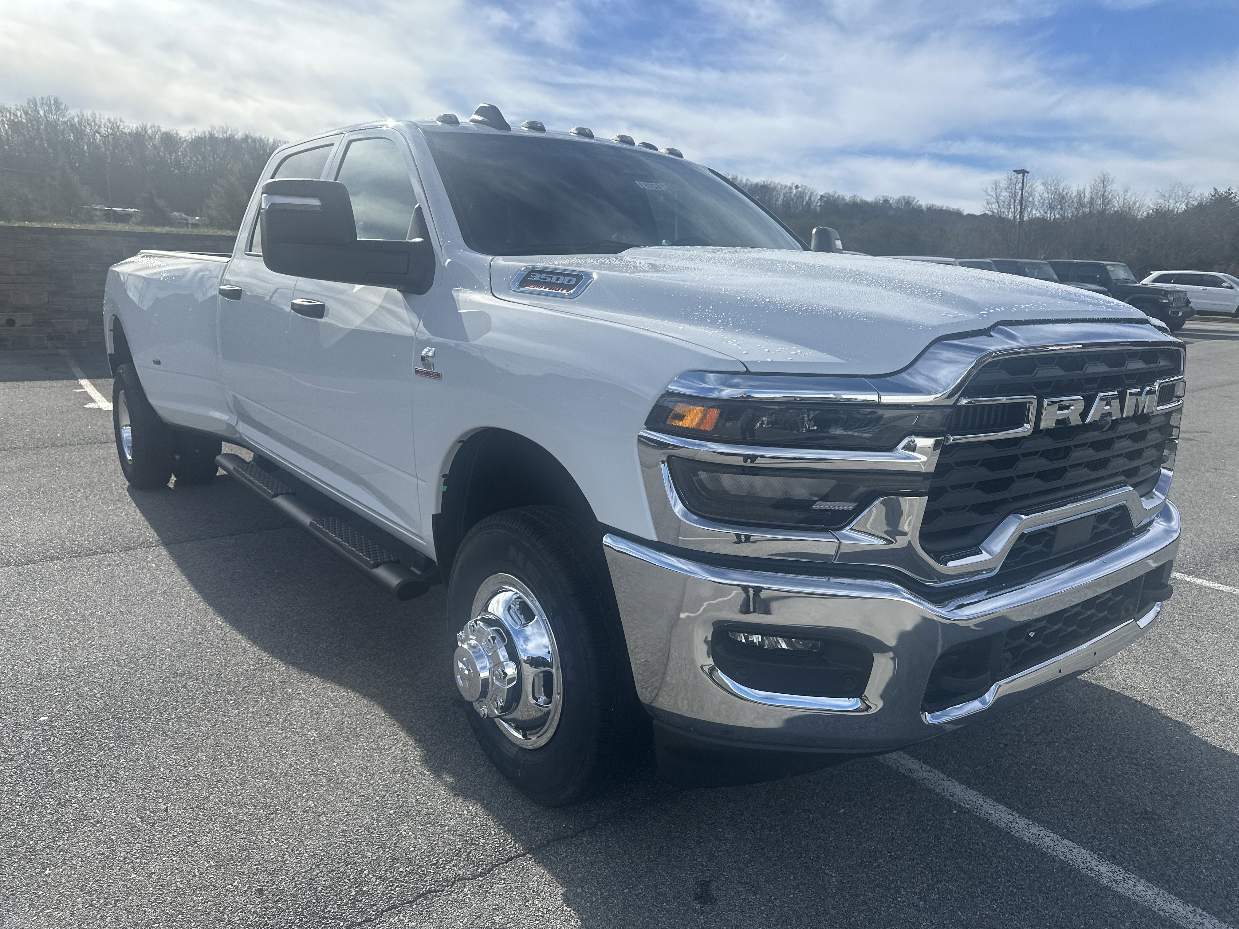 2026 RAM Ram 3500 RAM 3500 TRADESMAN CREW CAB 4X4 8' BOX