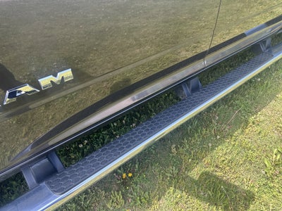 2022 RAM 3500 Tradesman Crew Cab 4x4 8' Box