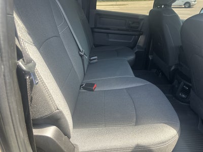 2022 RAM 3500 Tradesman Crew Cab 4x4 8' Box