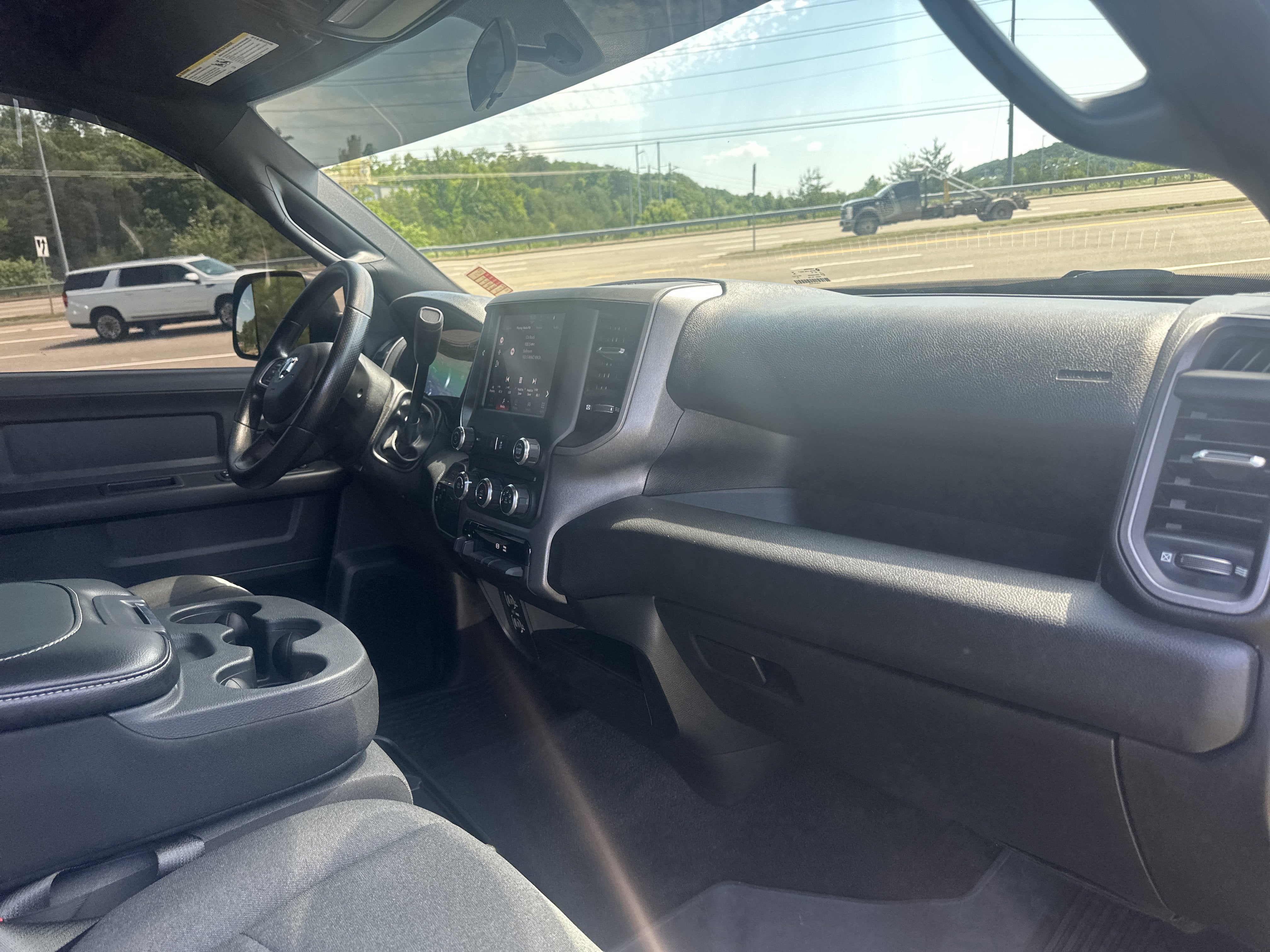 2022 RAM 3500 Tradesman Crew Cab 4x4 8' Box